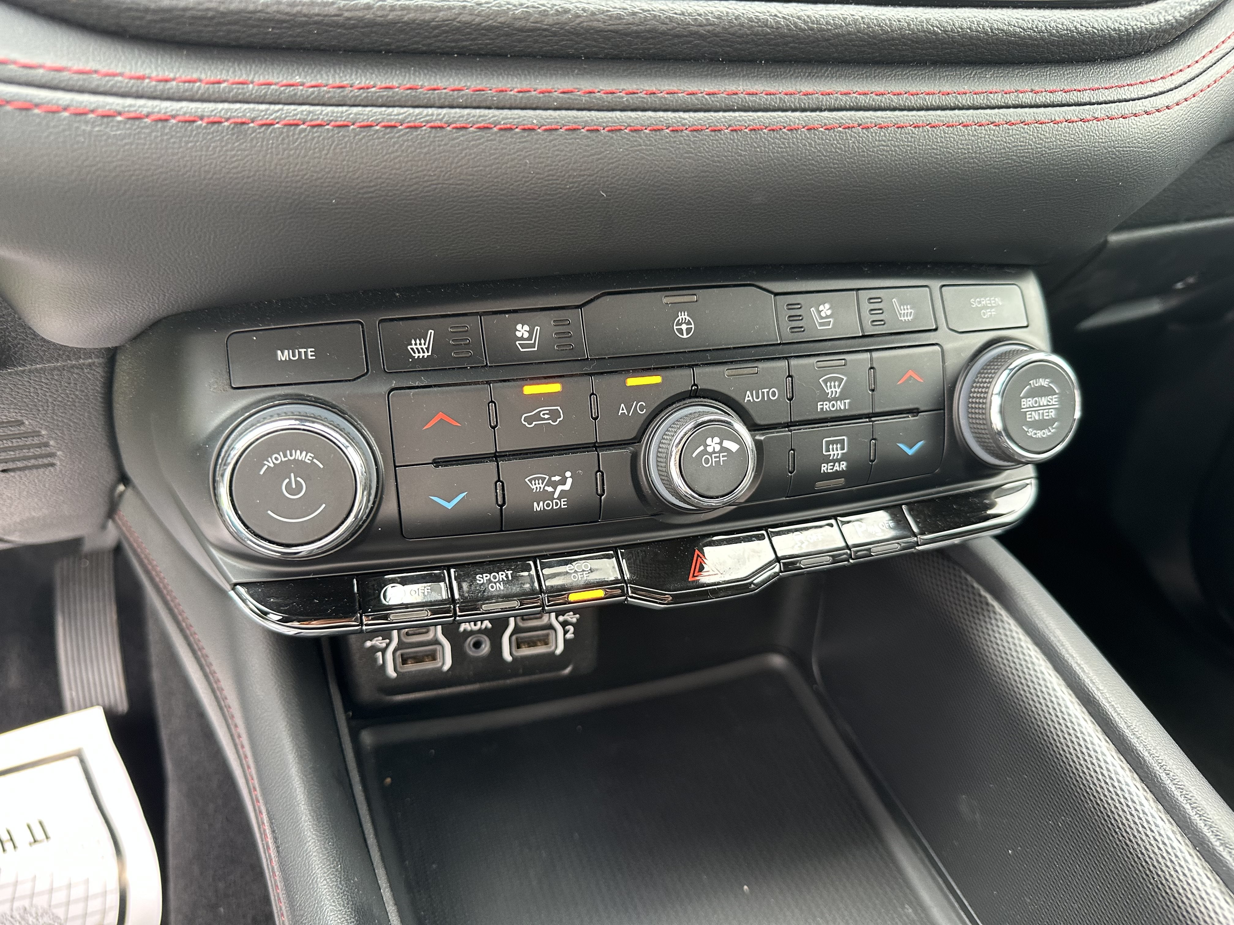 2024 Dodge Durango GT - Photo 17