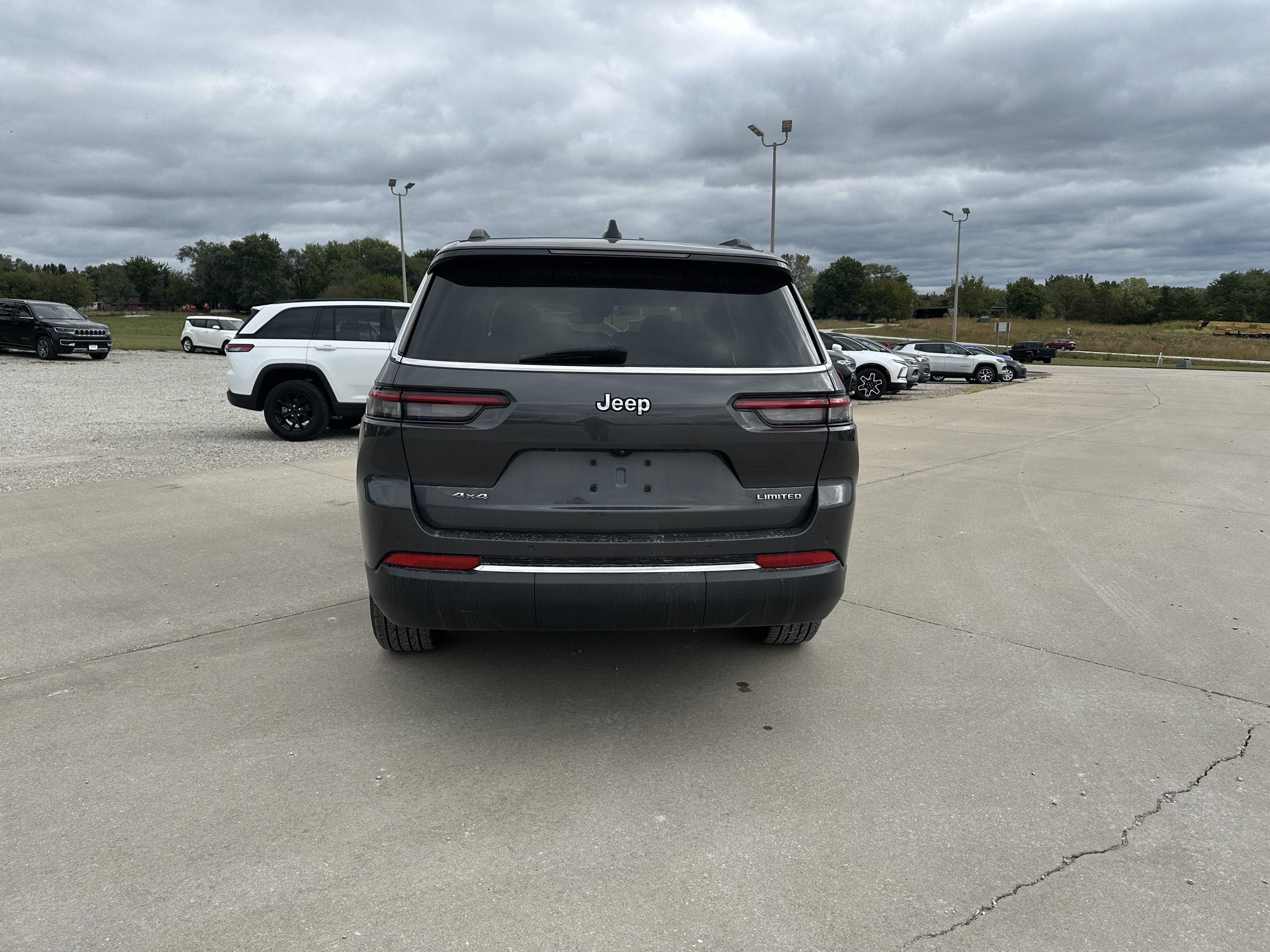2023 Jeep Grand Cherokee L Limited - Photo 6
