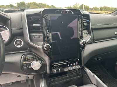 2022 RAM 1500 Laramie Crew Cab 4x4 5'7" Box