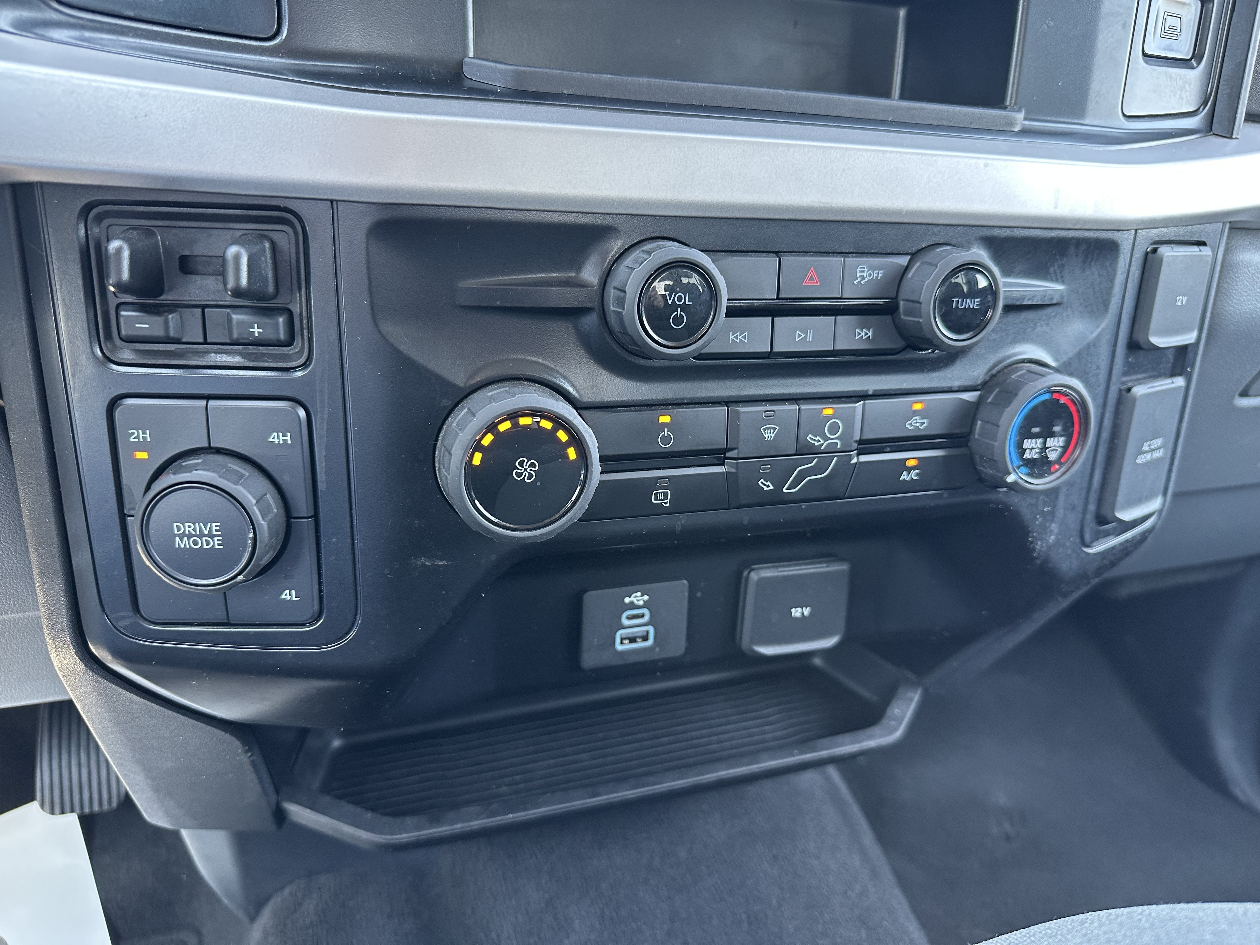 2025 Ford Super Duty F-250 SRW XL