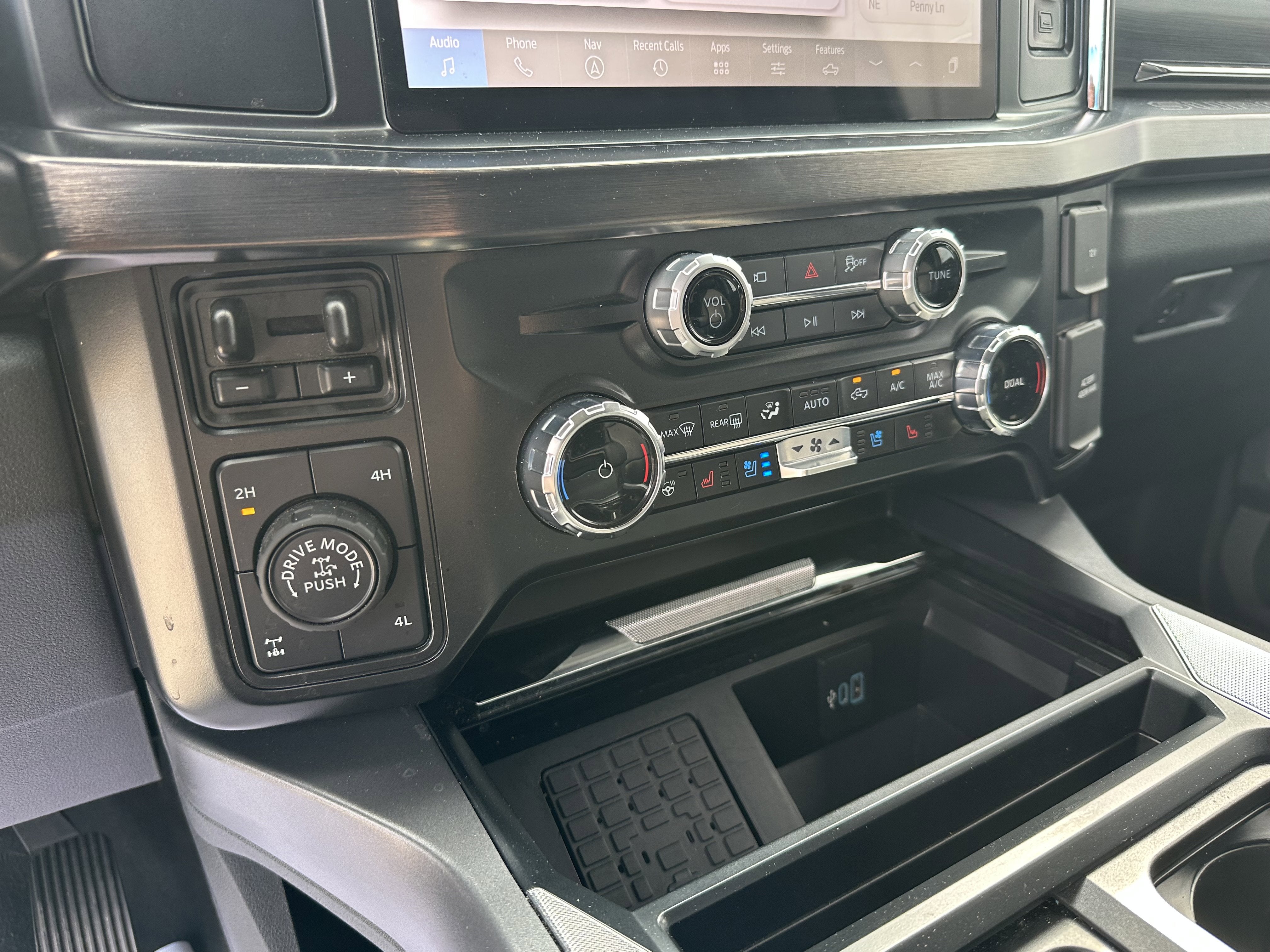 2025 Ford Super Duty F-350 SRW XL