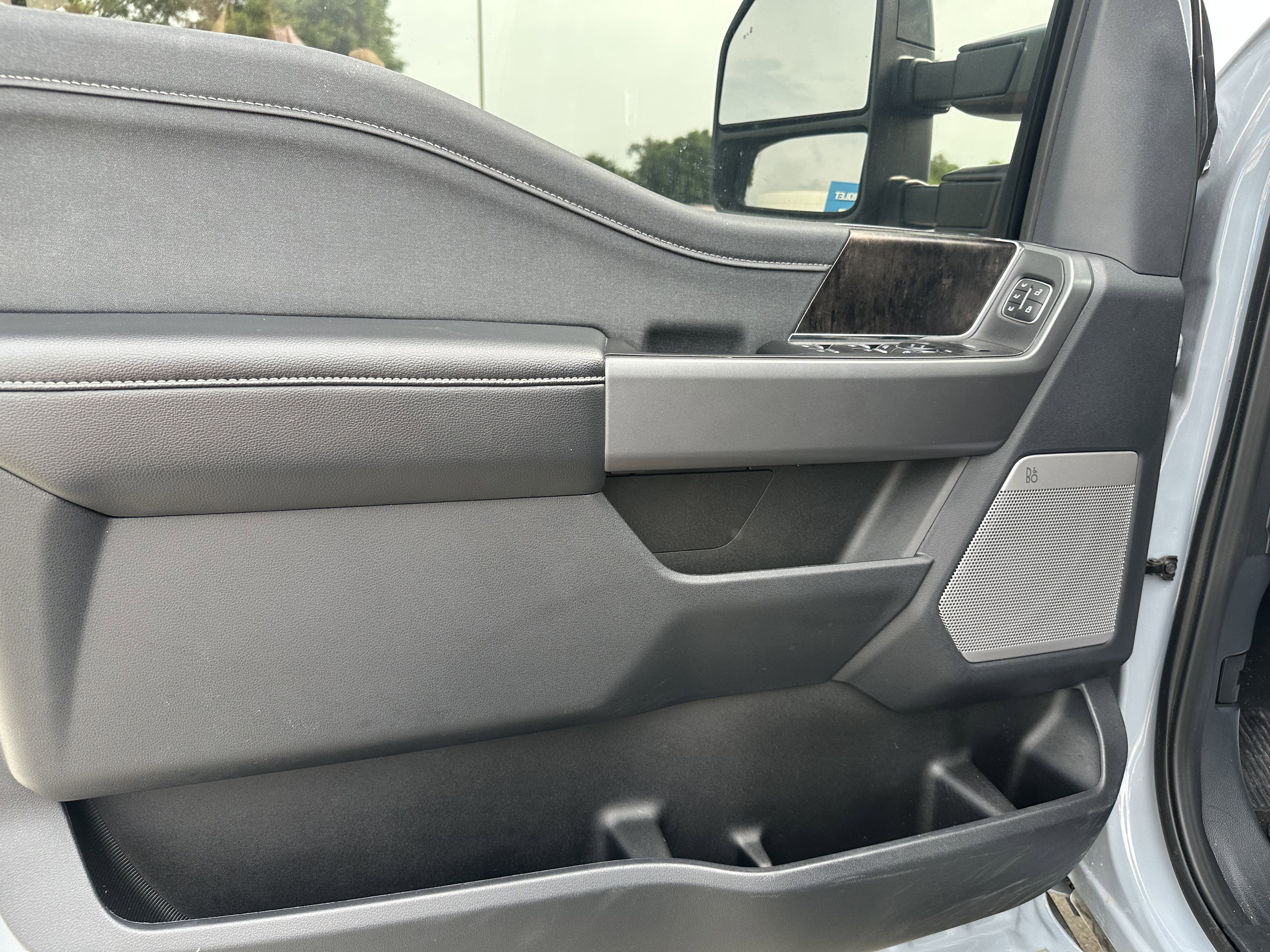 2025 Ford Super Duty F-350 SRW XL