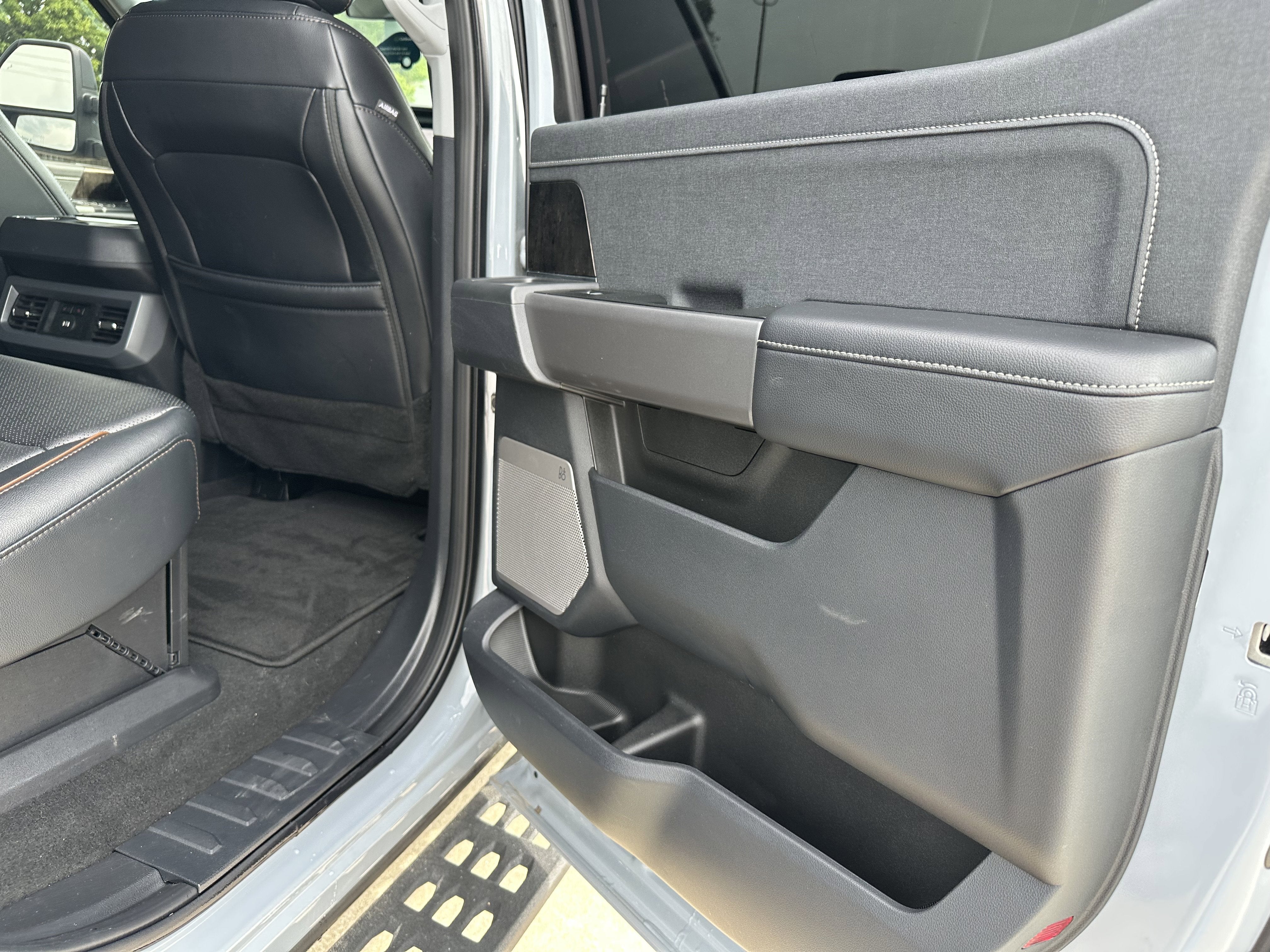 2025 Ford Super Duty F-350 SRW XL