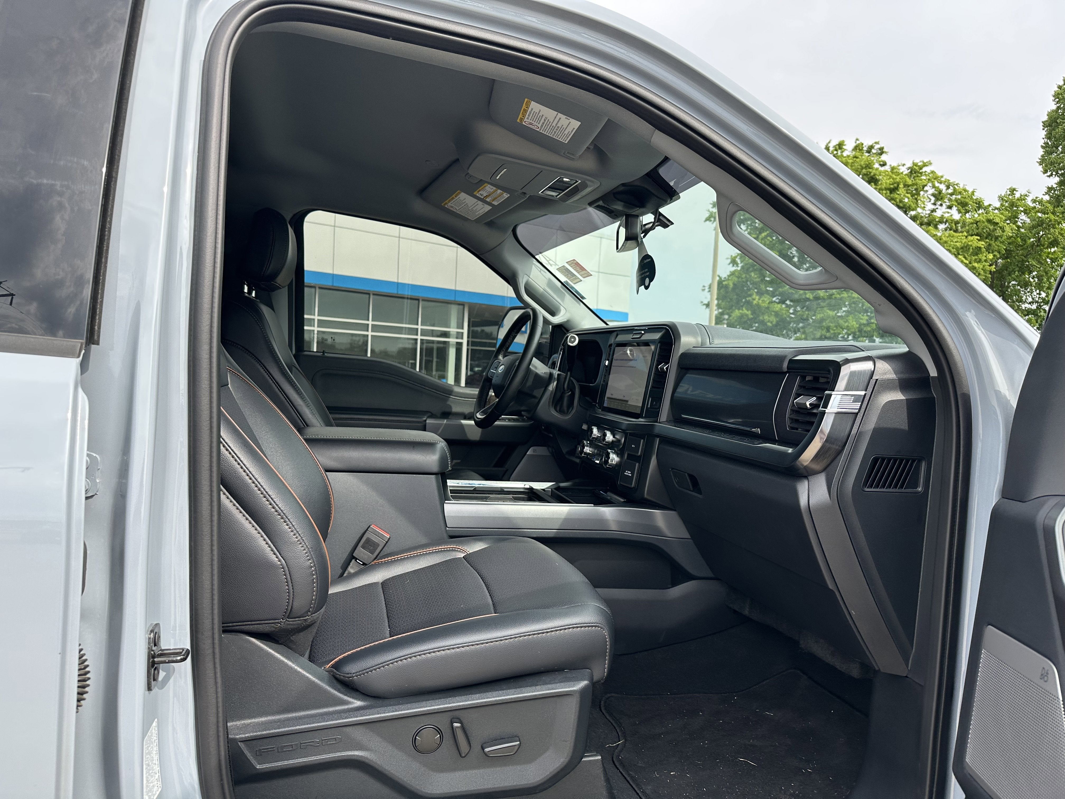 2025 Ford Super Duty F-350 SRW XL