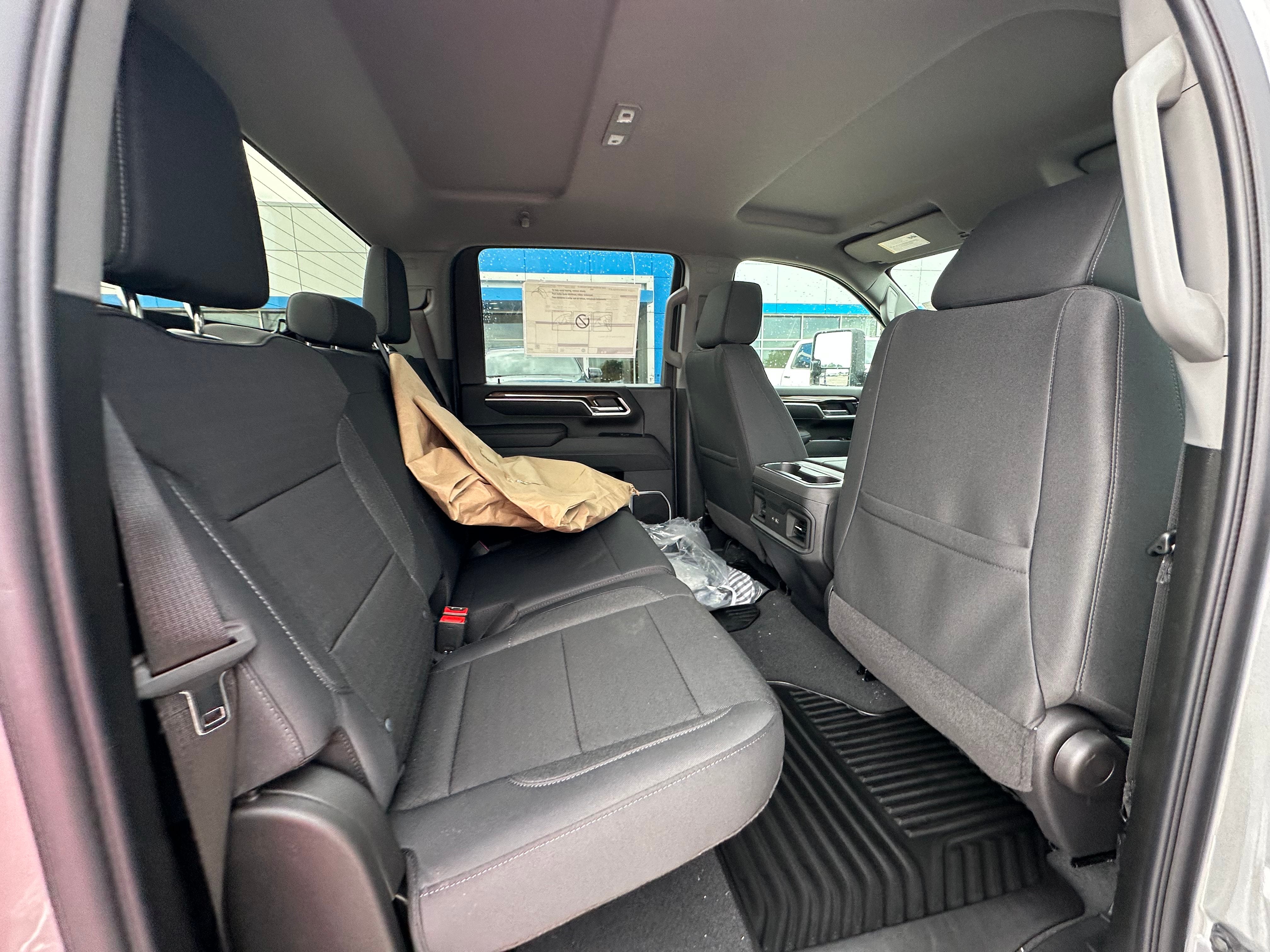 2026 Chevrolet Silverado 3500 HD Chassis Cab LT