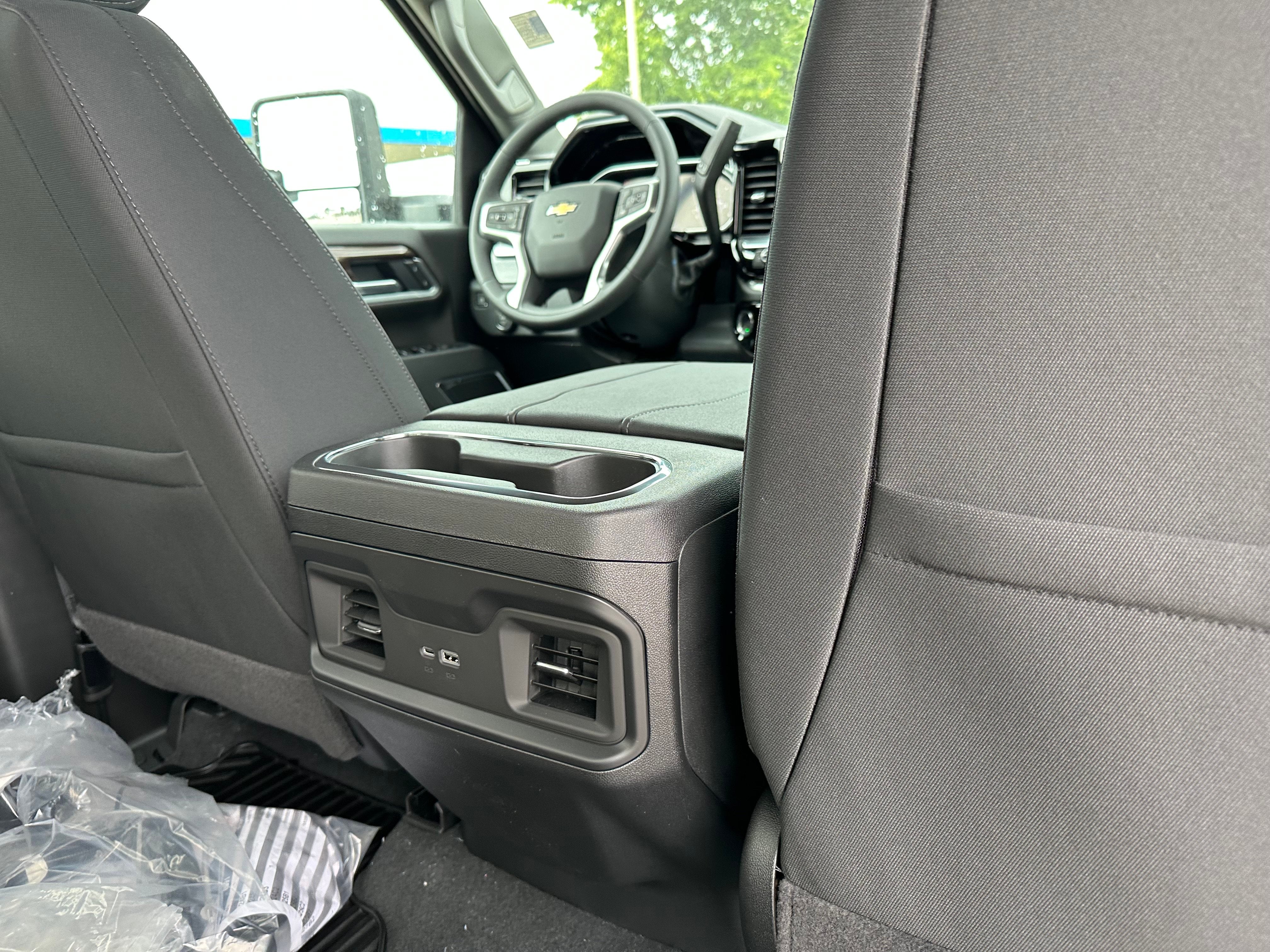 2026 Chevrolet Silverado 3500 HD Chassis Cab LT