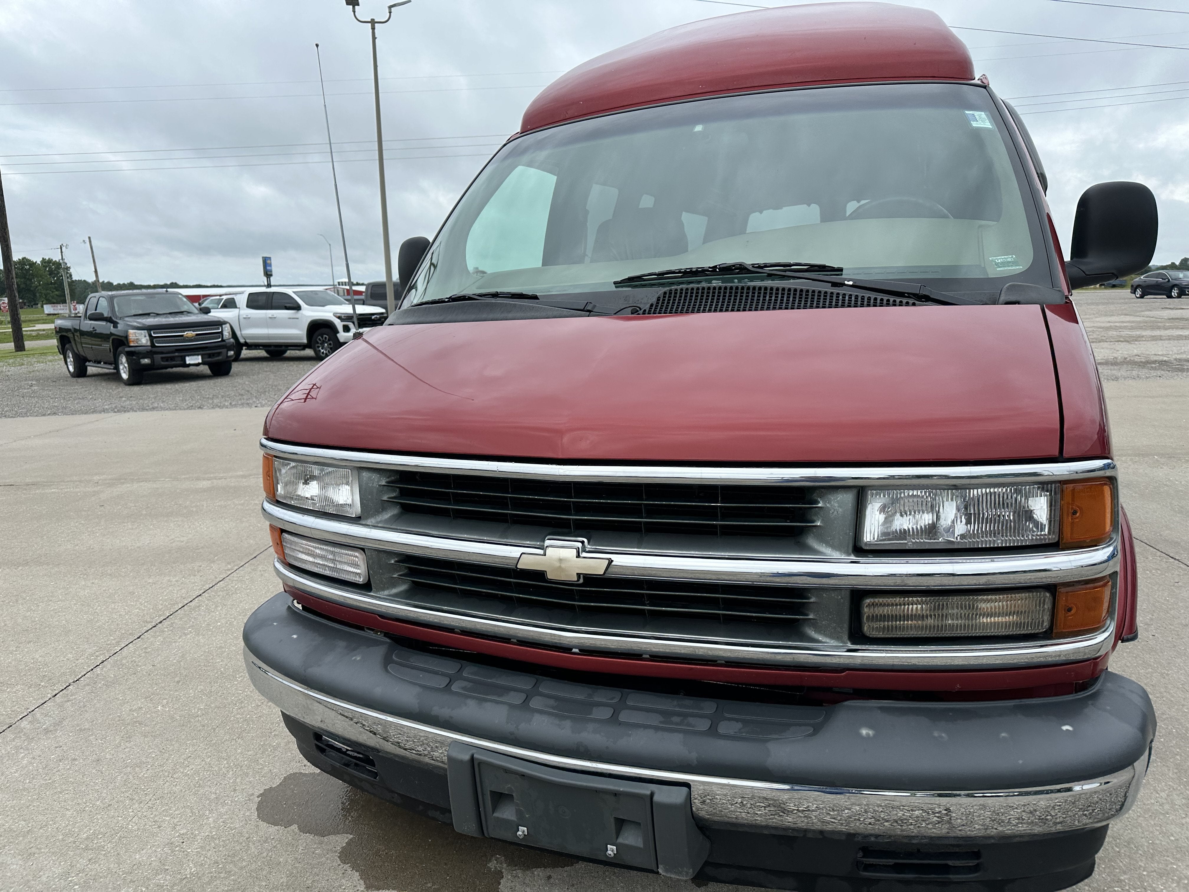 1998 Chevrolet Express Cargo 1500 YF7