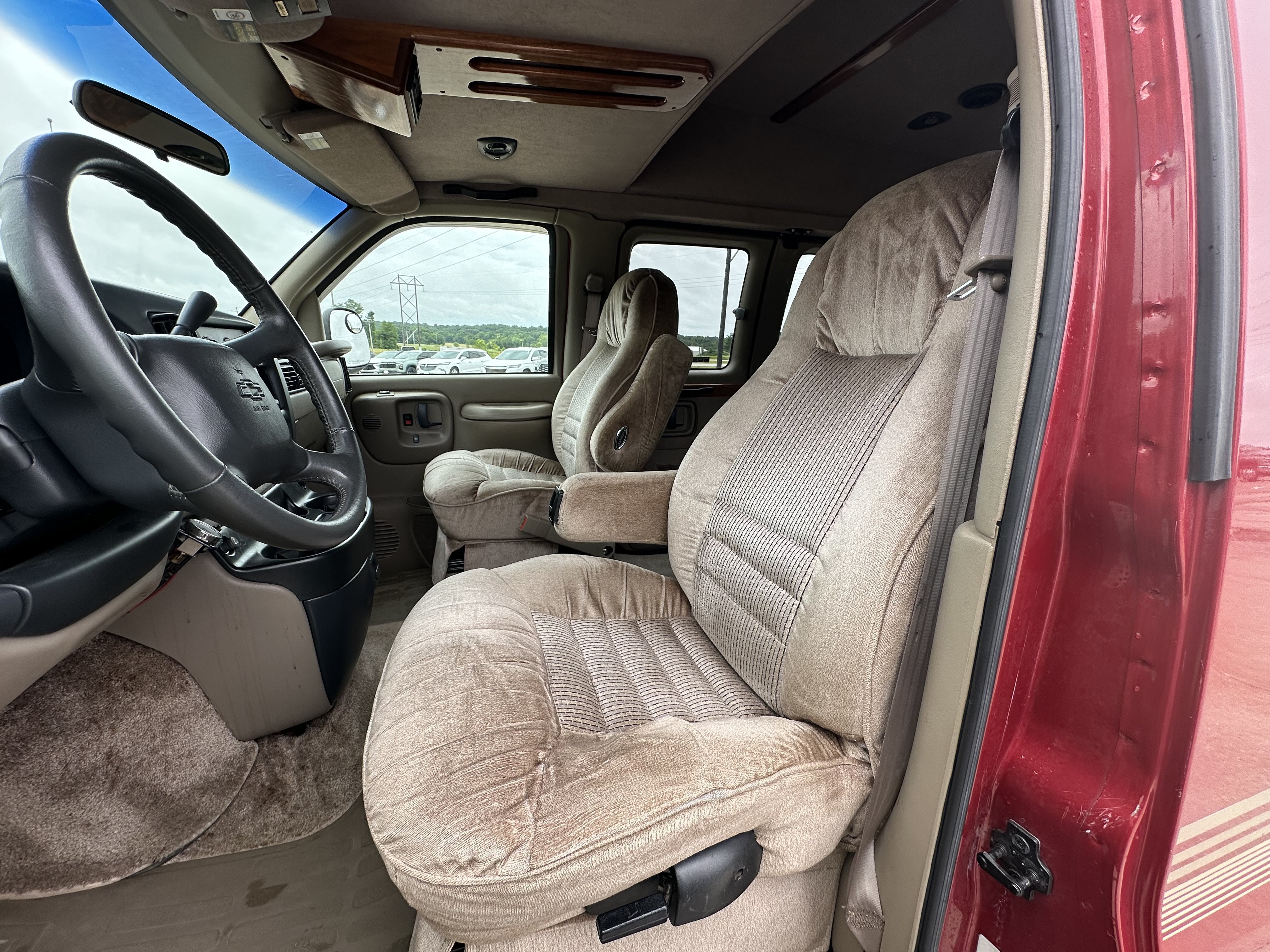 1998 Chevrolet Express Cargo 1500 YF7