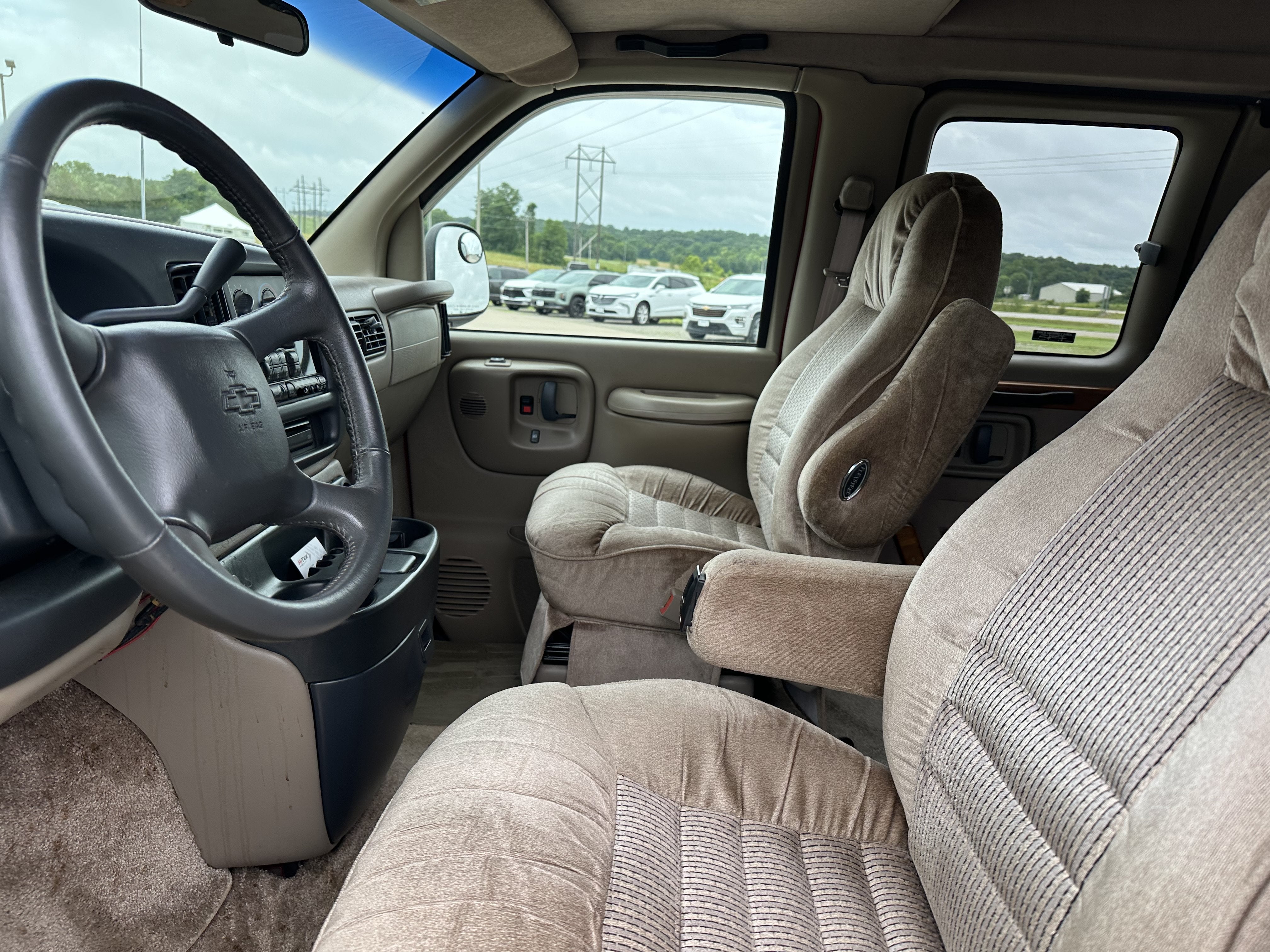 1998 Chevrolet Express Cargo 1500 YF7