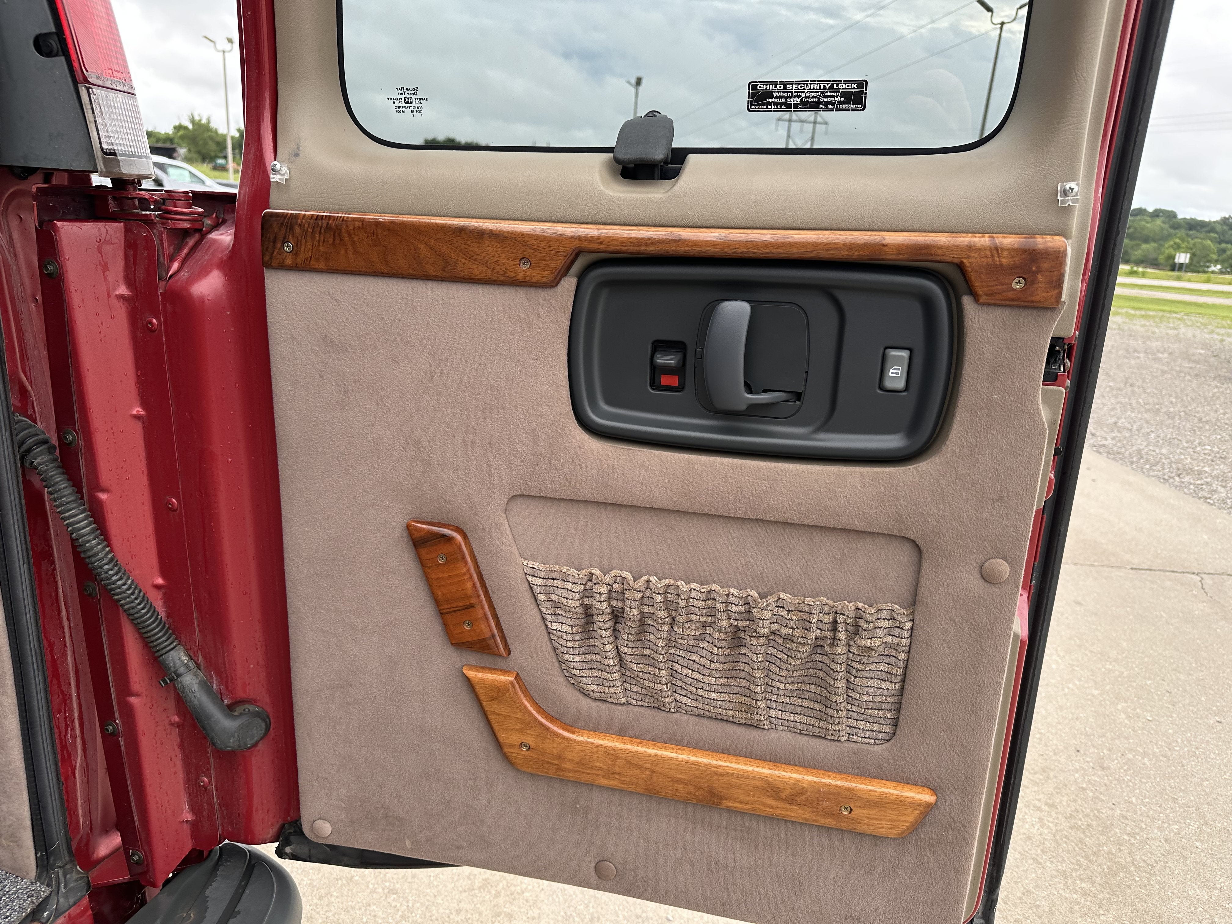 1998 Chevrolet Express Cargo 1500 YF7