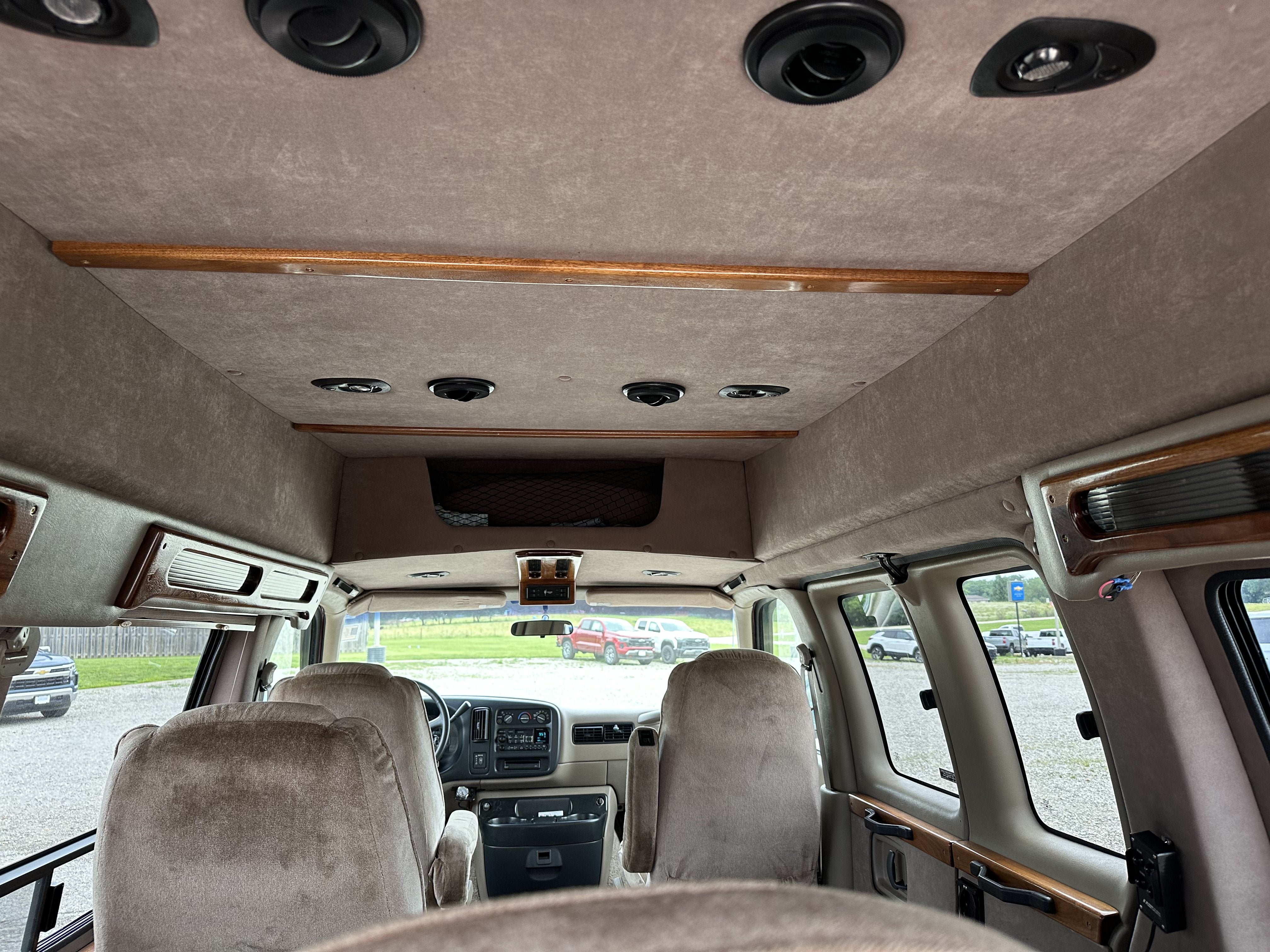 1998 Chevrolet Express Cargo 1500 YF7