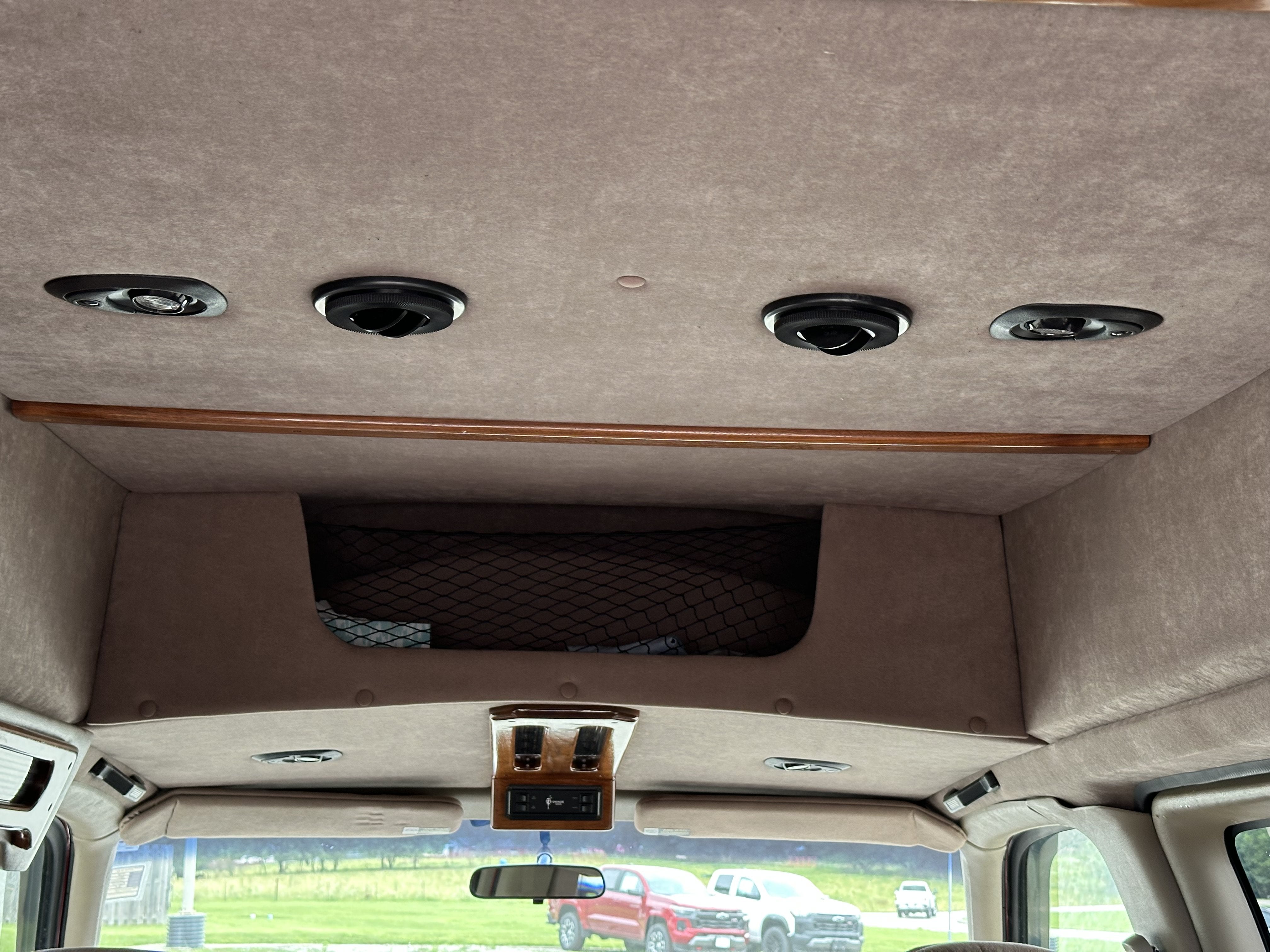 1998 Chevrolet Express Cargo 1500 YF7