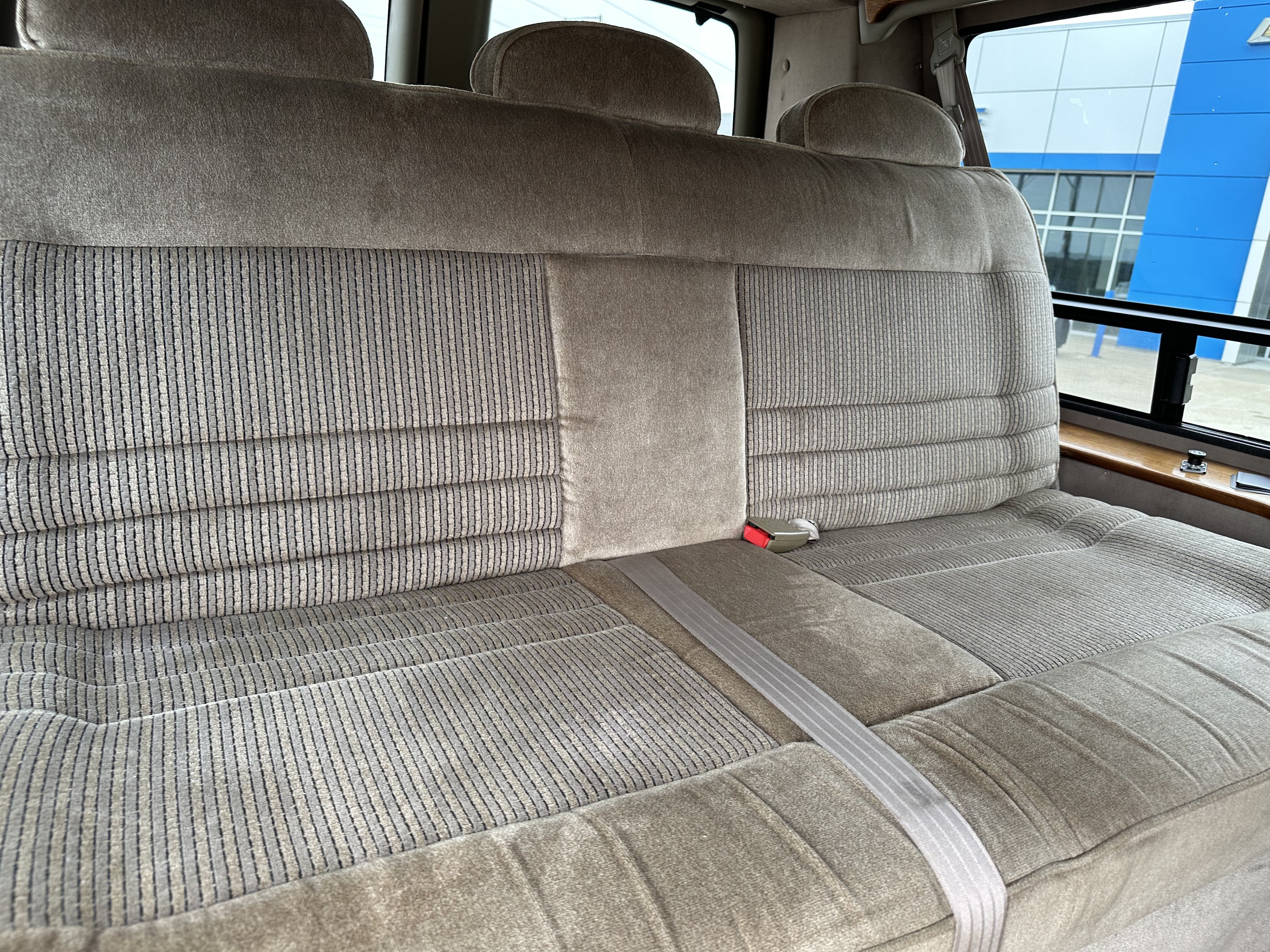 1998 Chevrolet Express Cargo 1500 YF7