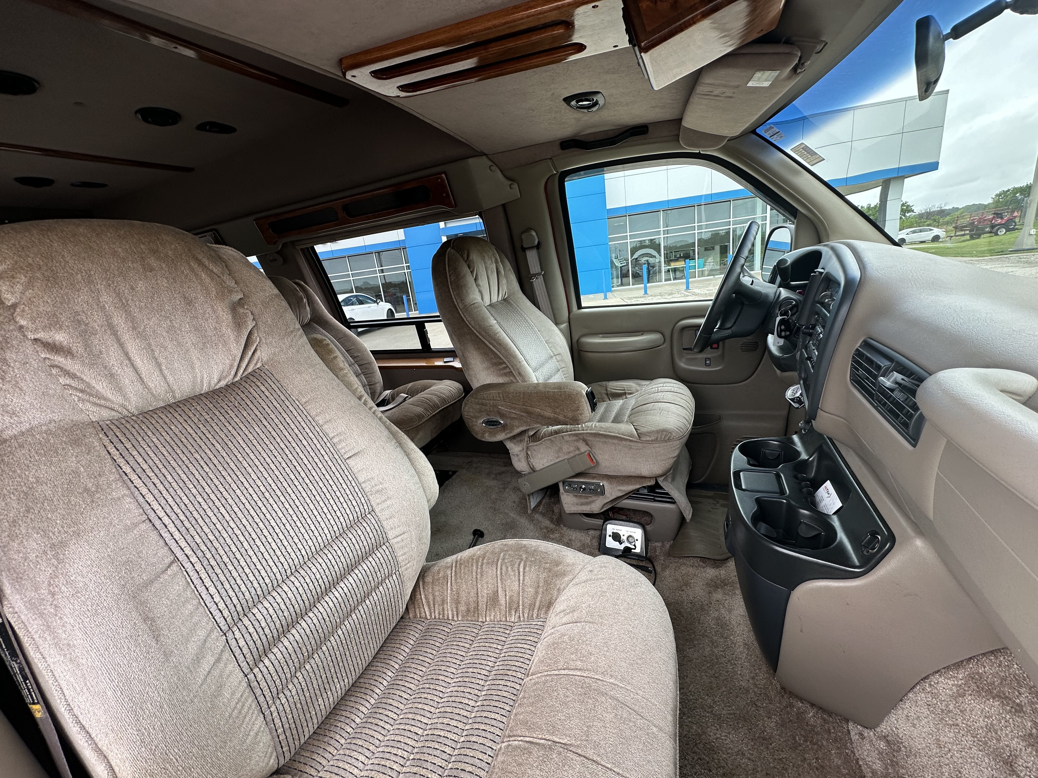 1998 Chevrolet Express Cargo 1500 YF7