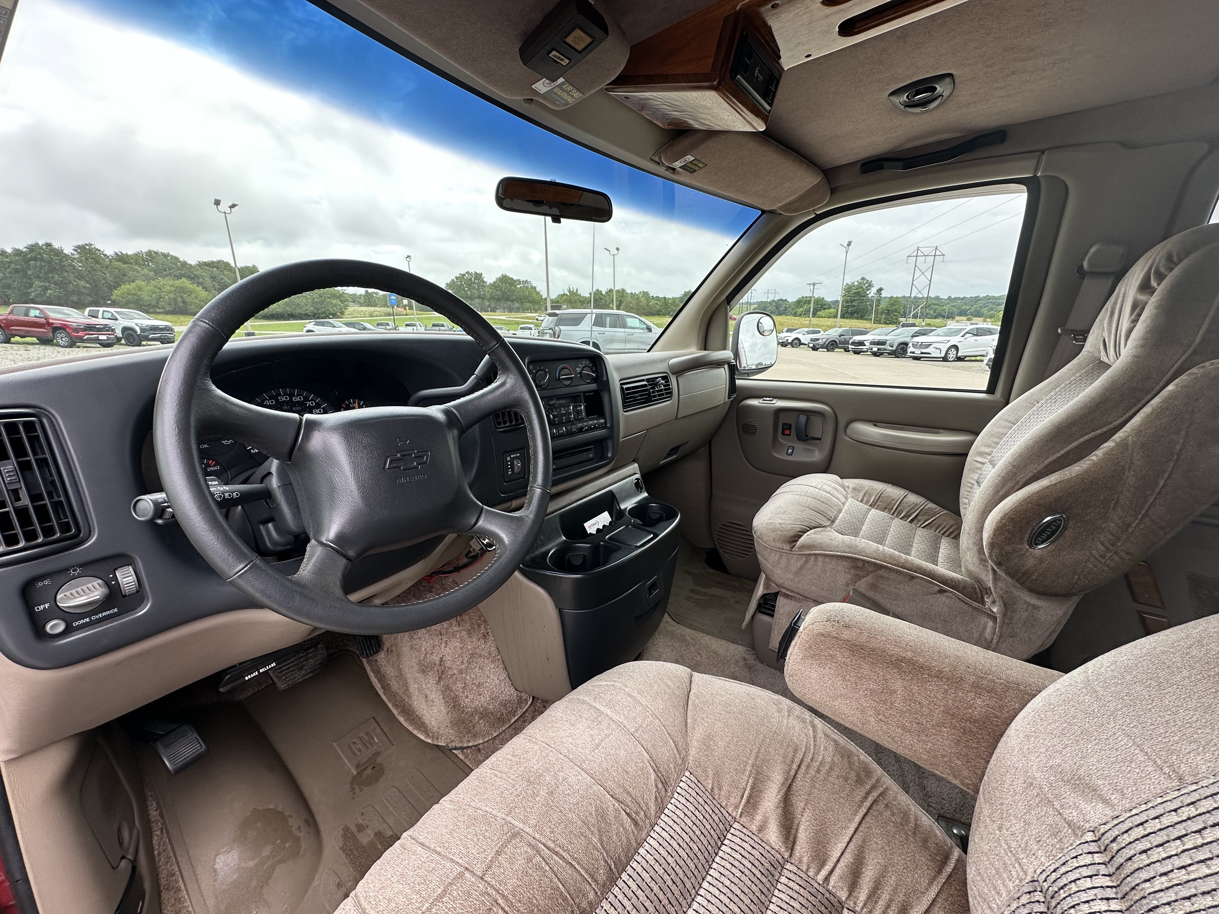 1998 Chevrolet Express Cargo 1500 YF7