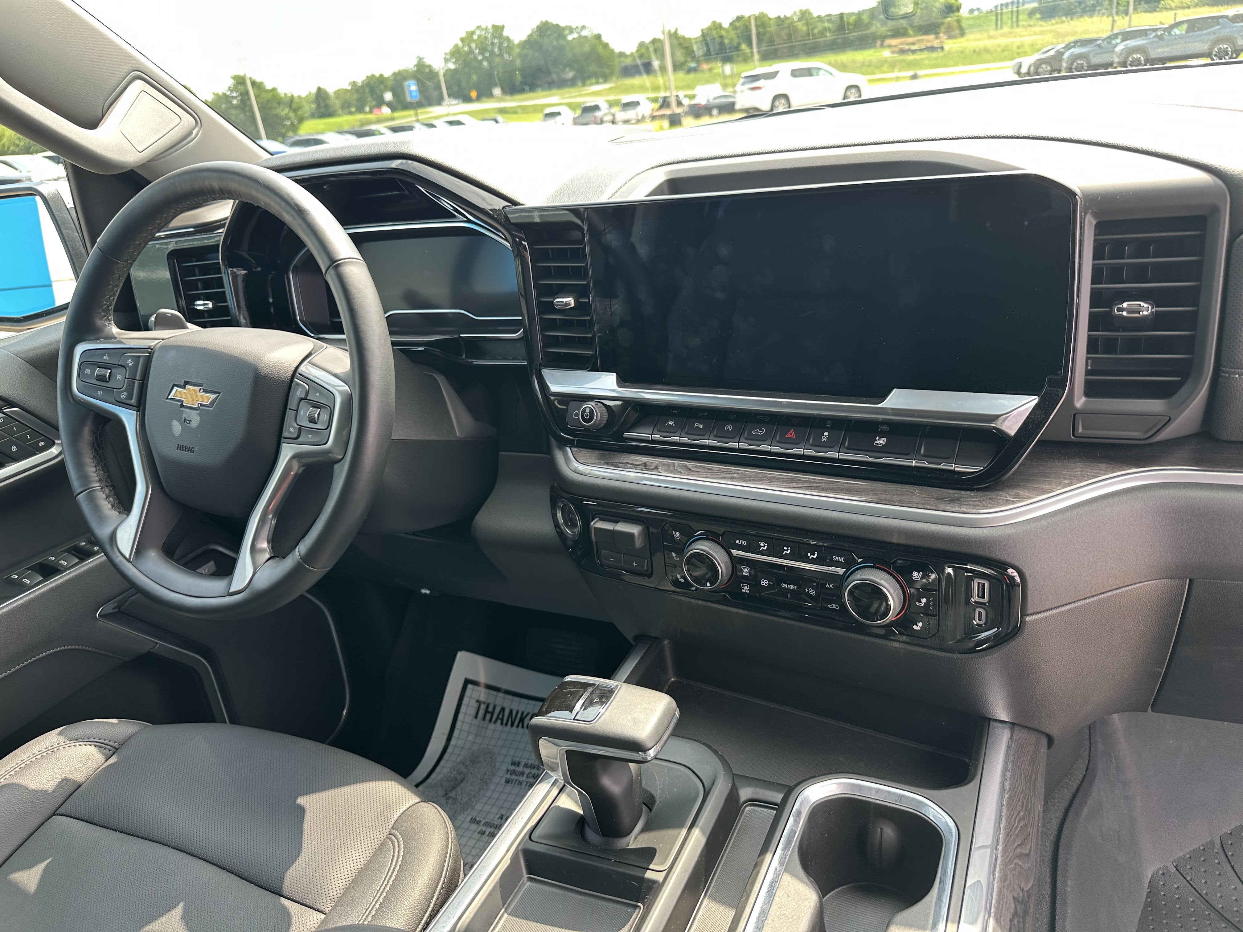 2025 Chevrolet Silverado 1500 LTZ