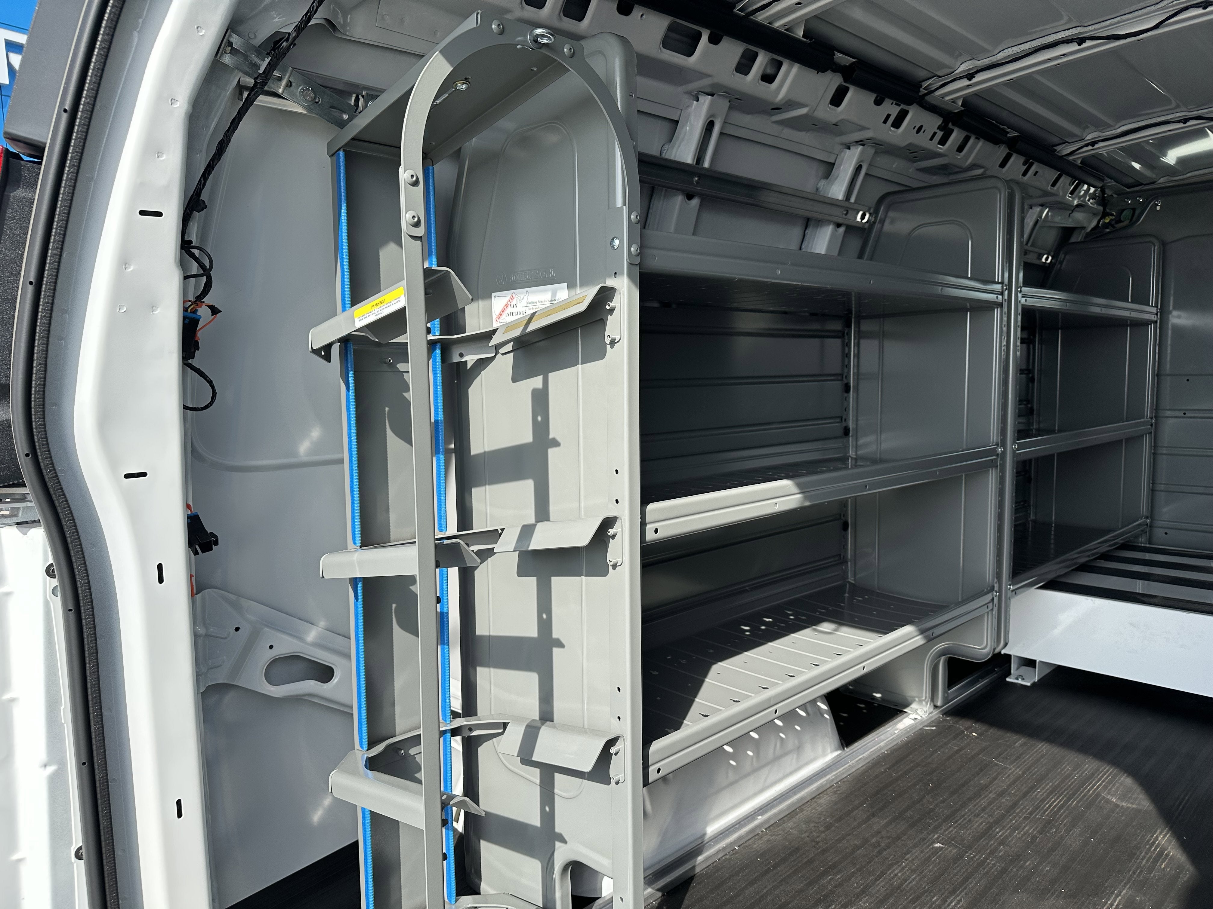 2025 Chevrolet Express Cargo 3500 WT