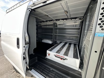2025 Chevrolet Express Cargo 3500 WT