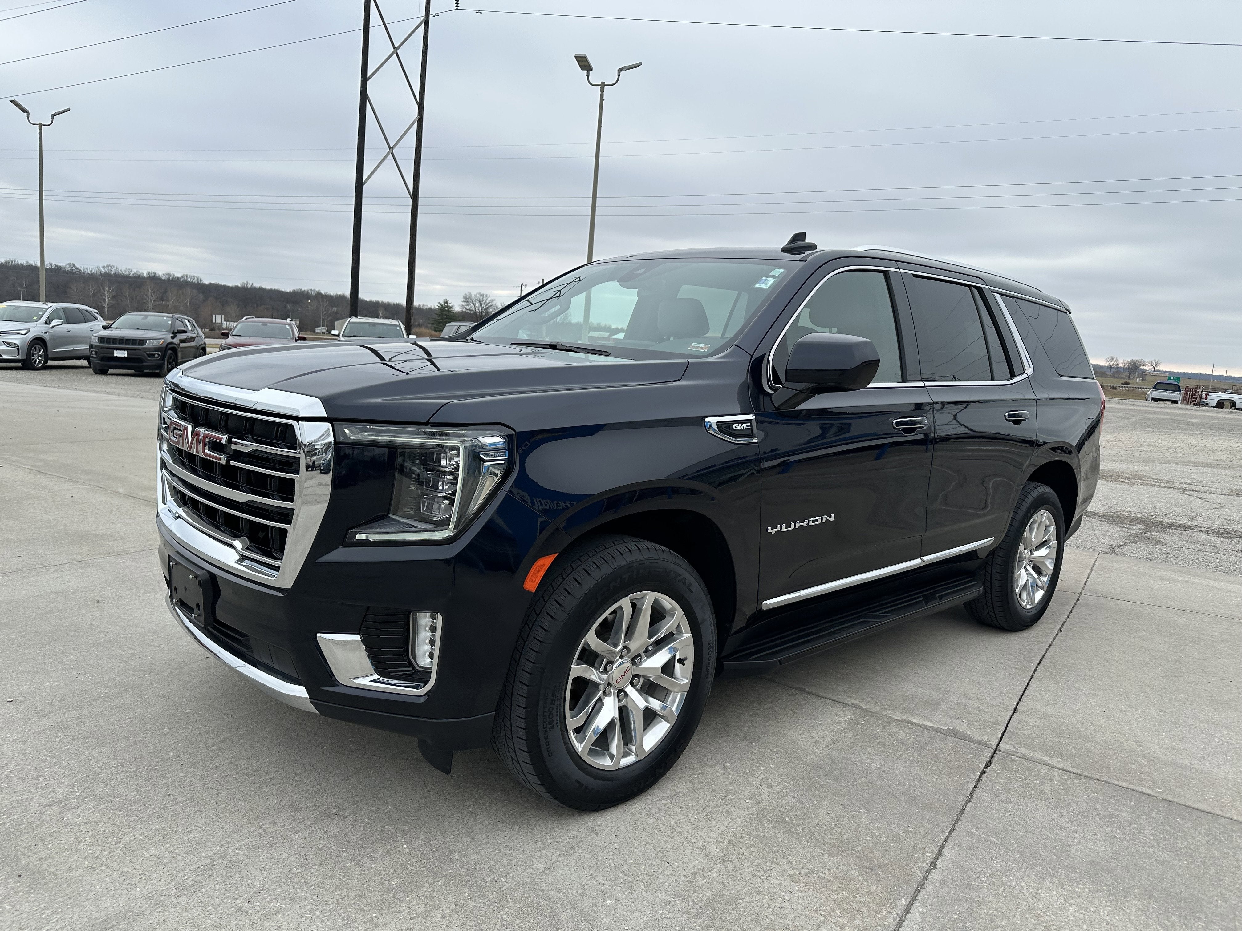 2022 GMC Yukon SLT