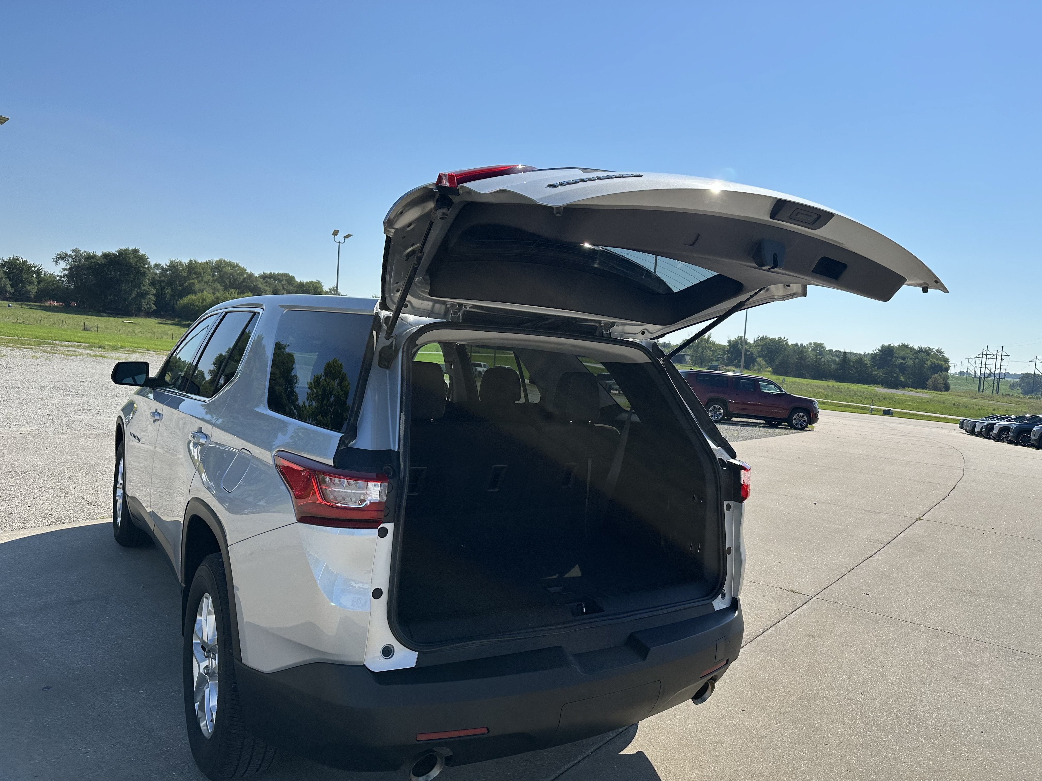 2021 Chevrolet Traverse LS