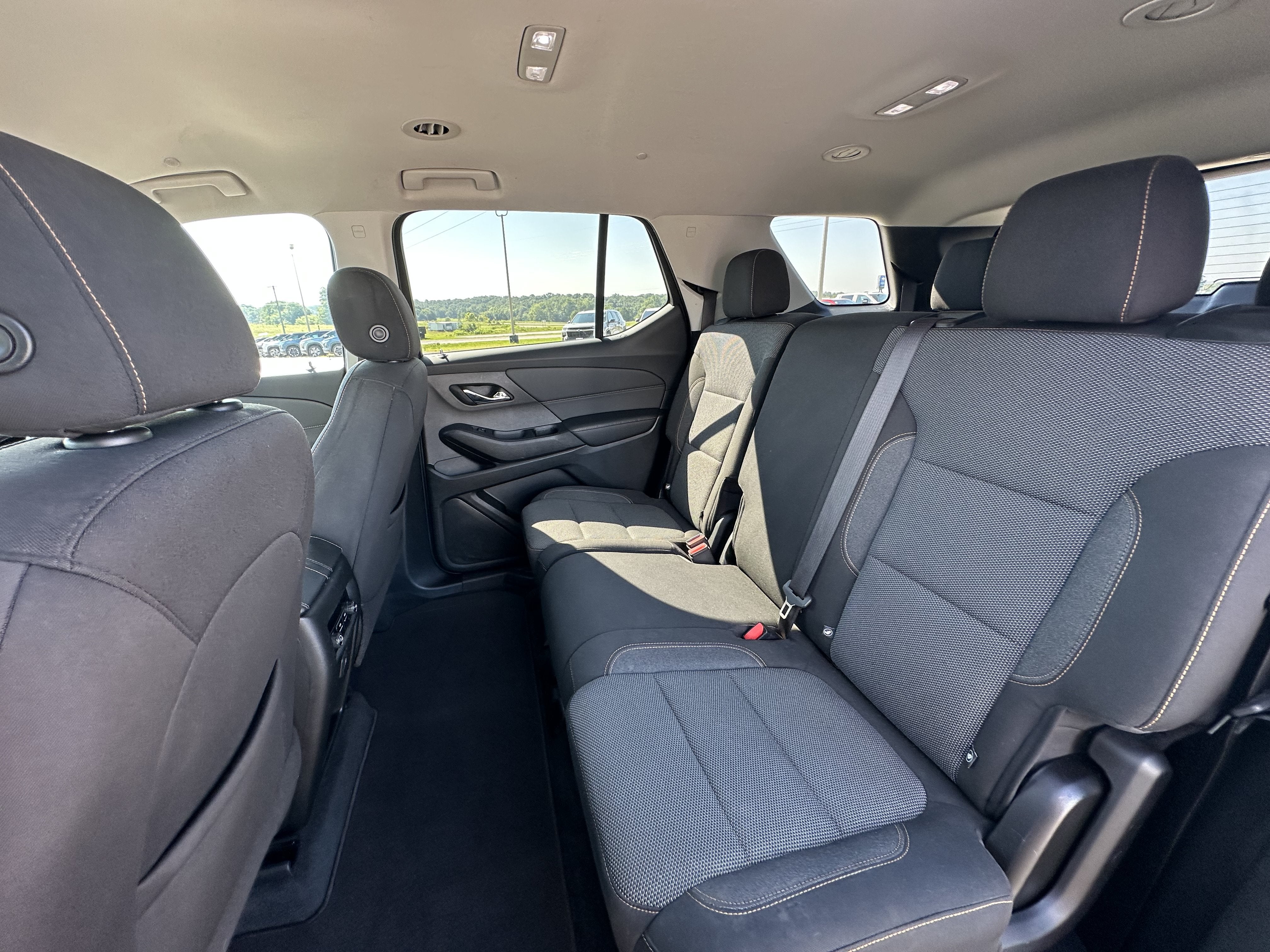 2021 Chevrolet Traverse LS
