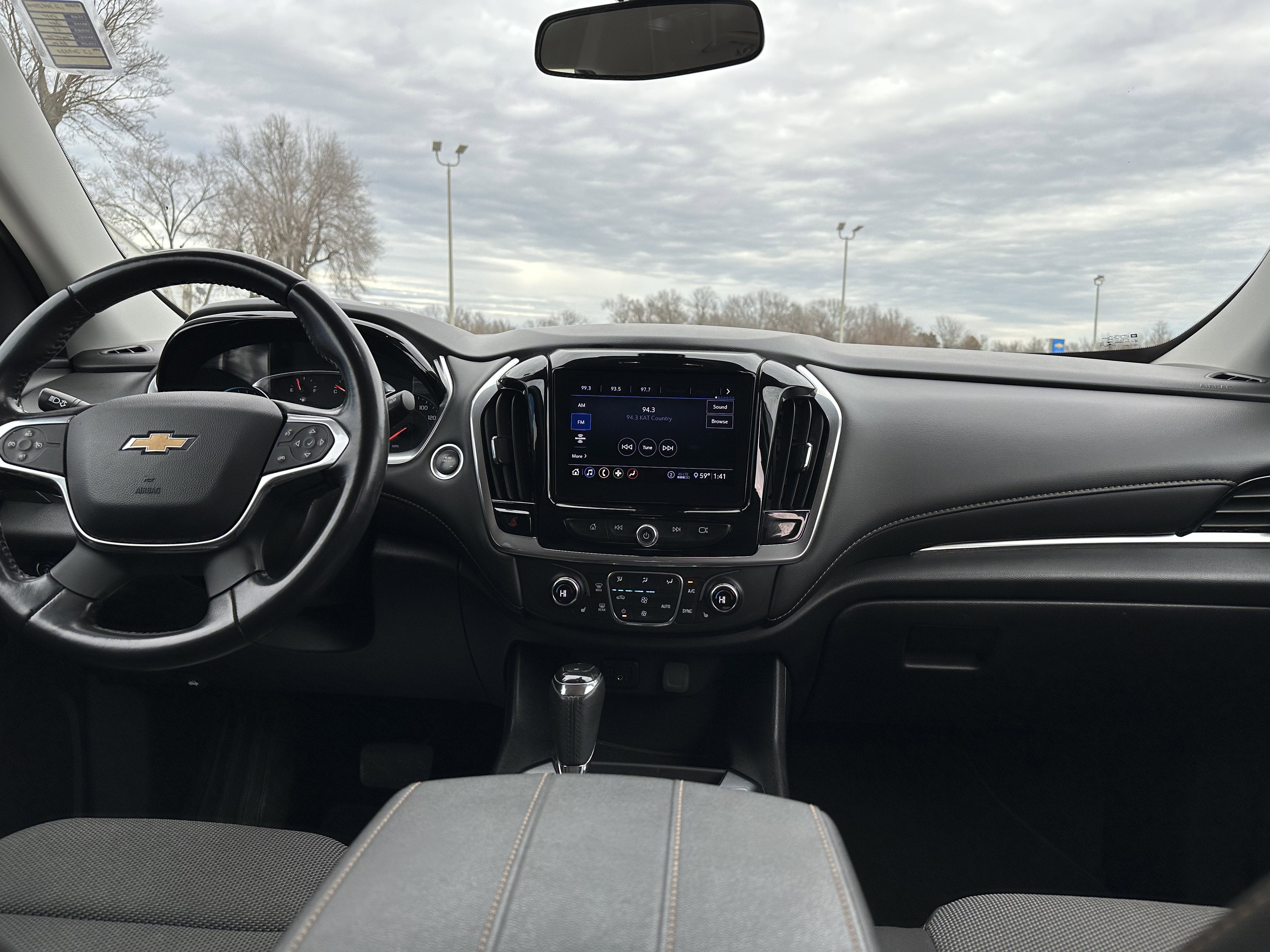 2020 Chevrolet Traverse LT Cloth