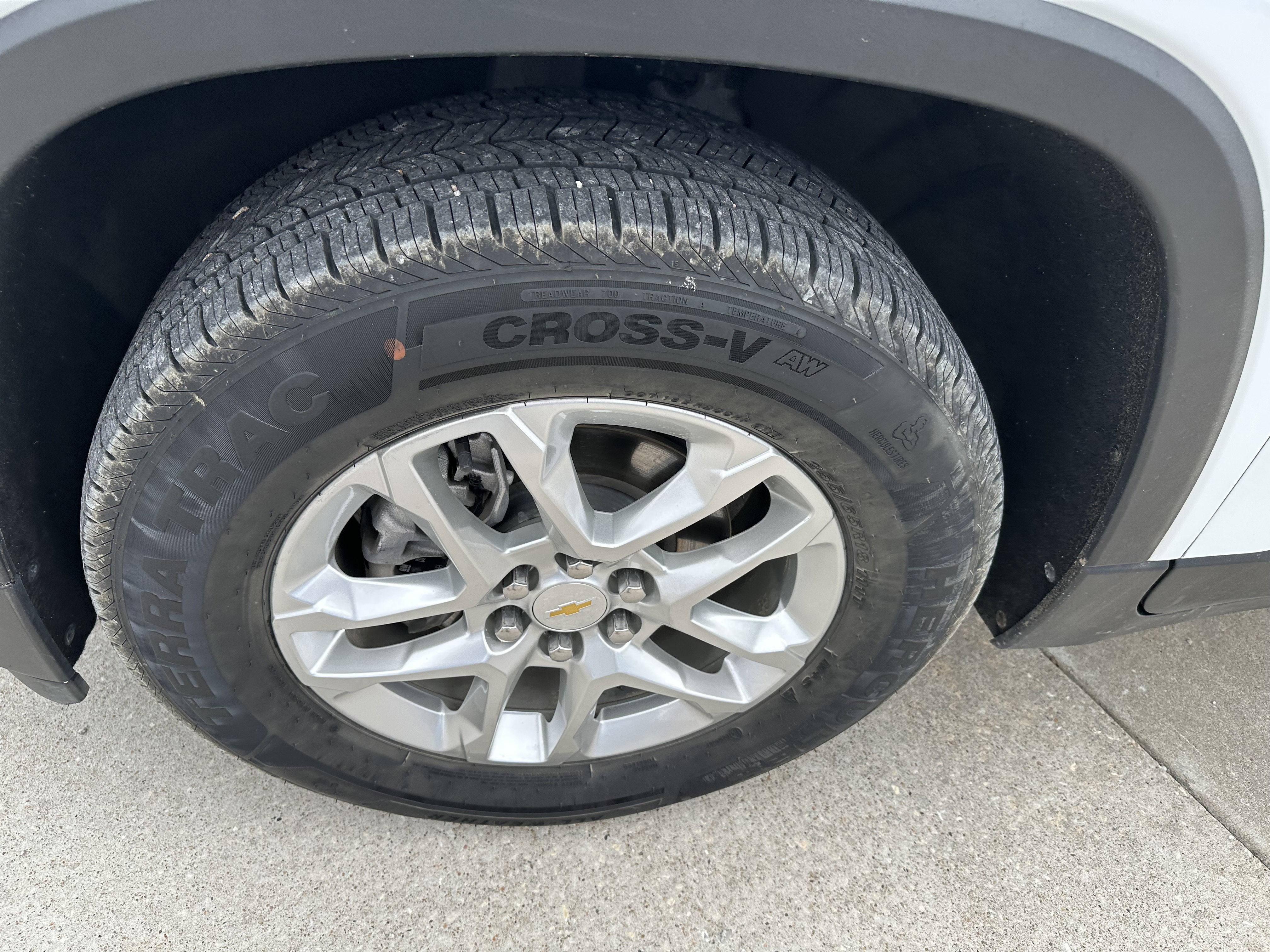 2020 Chevrolet Traverse LT Cloth