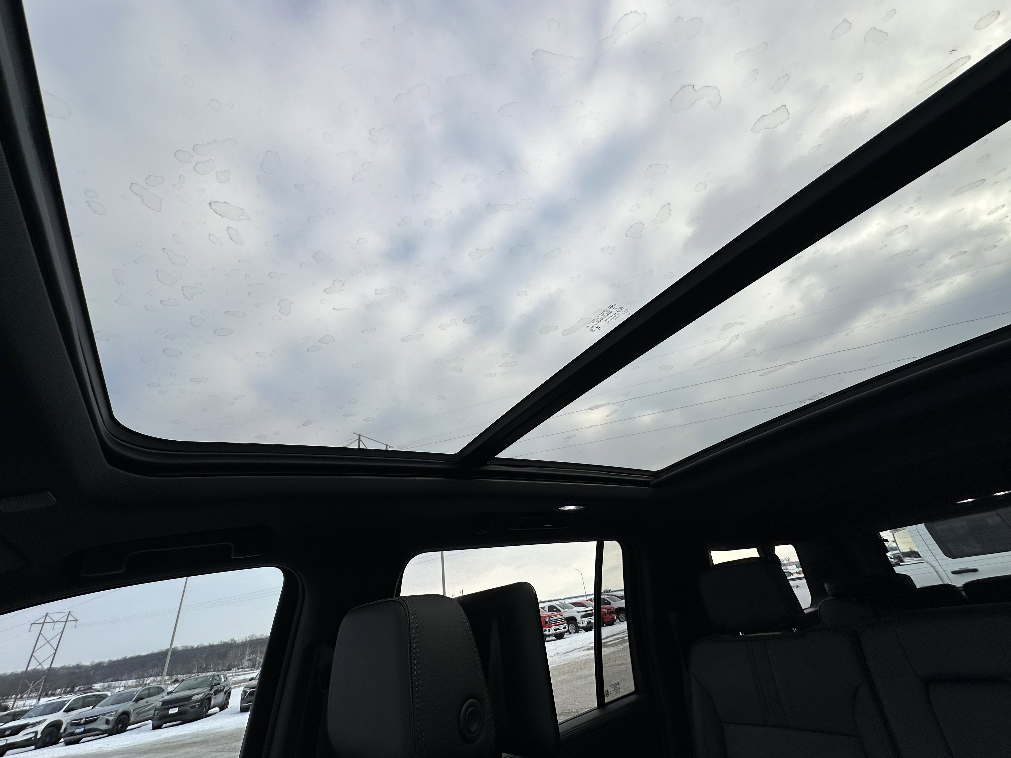 2024 Chevrolet Suburban RST