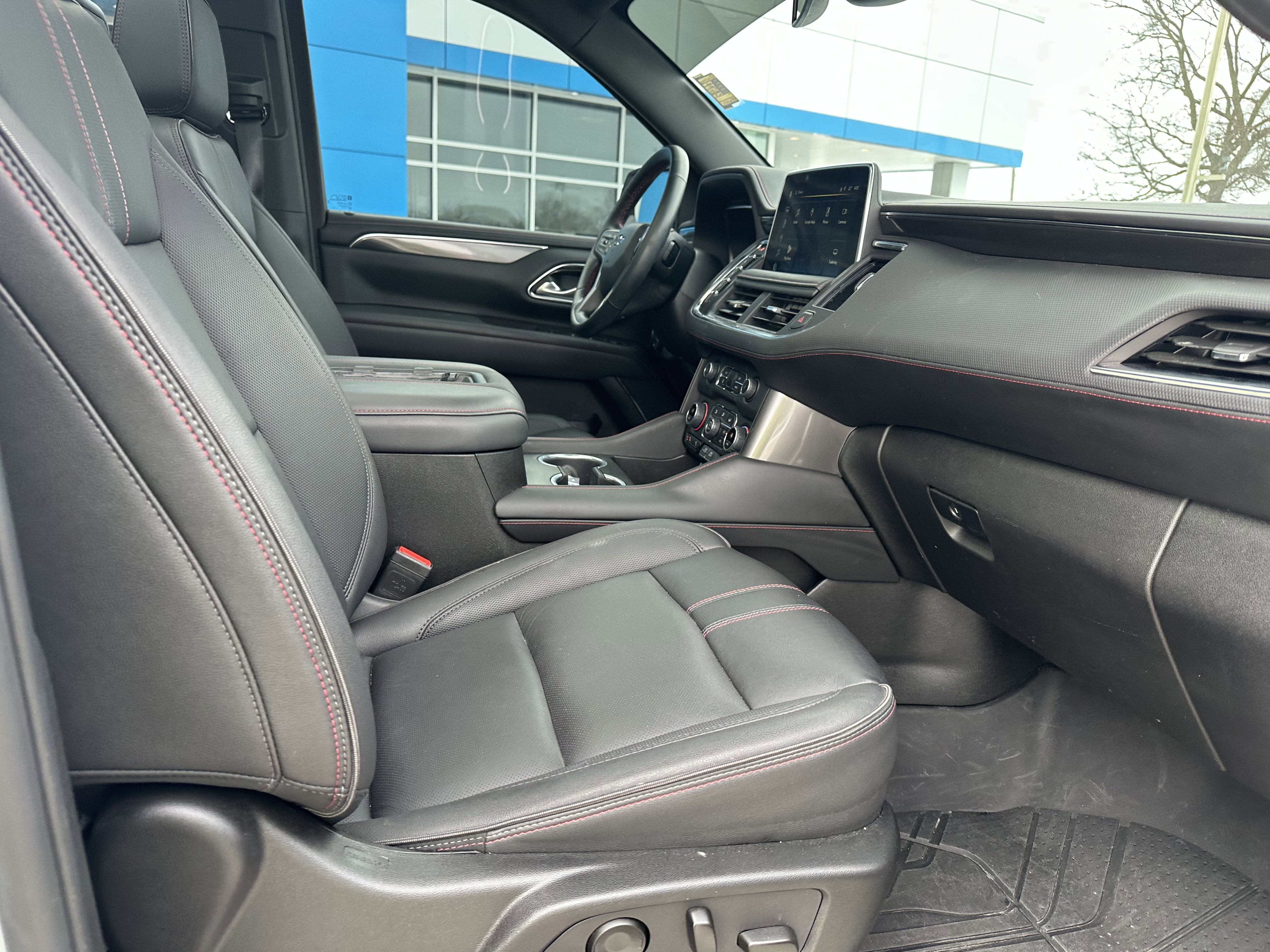 2024 Chevrolet Suburban RST