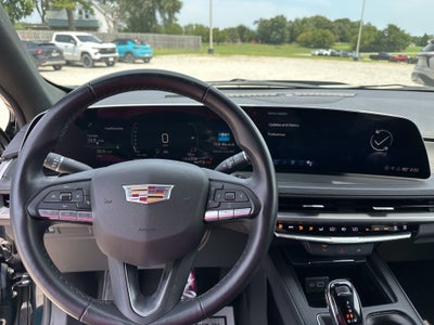 2025 Cadillac XT4 Premium Luxury
