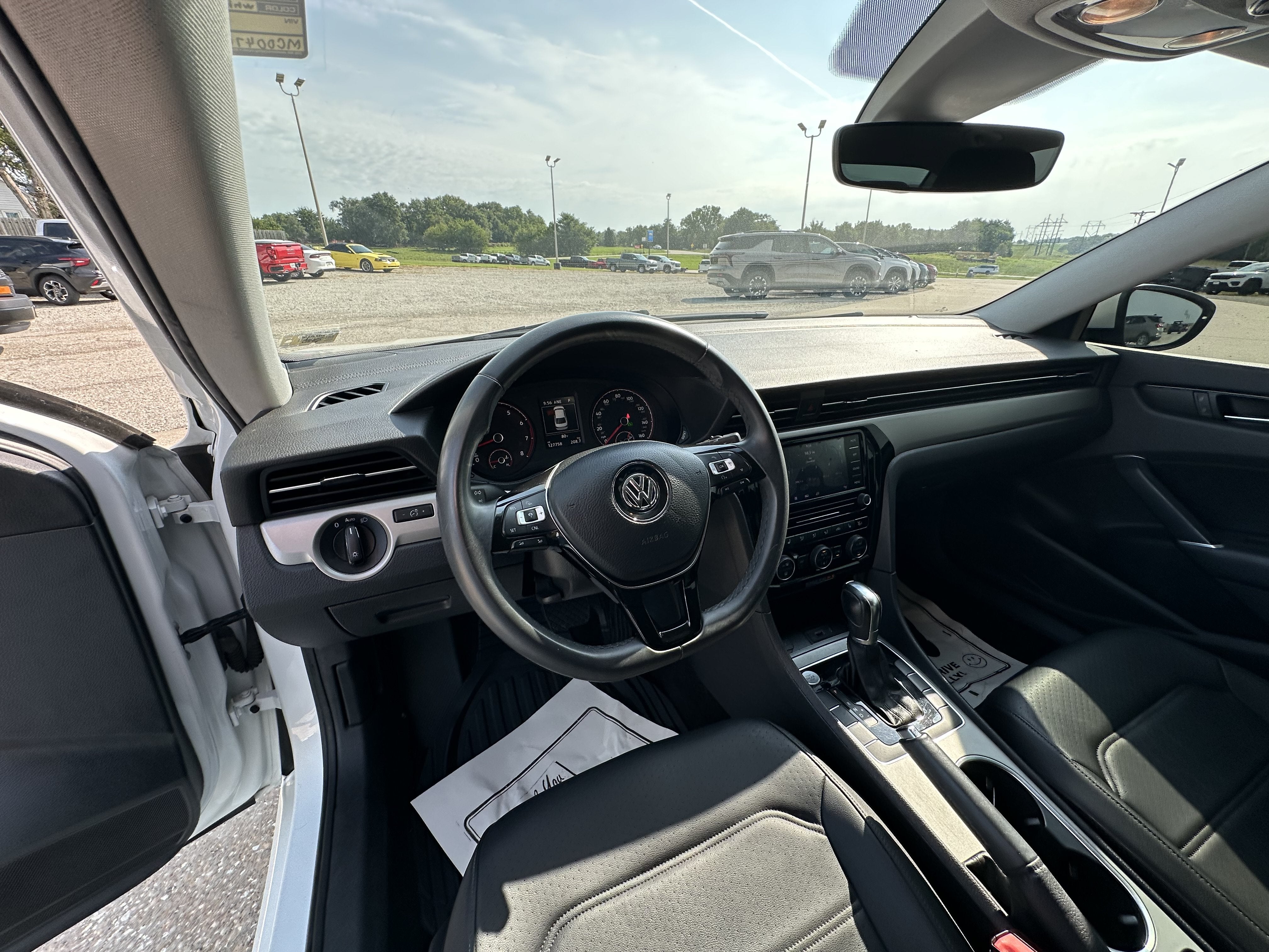 2021 Volkswagen Passat 2.0T SE