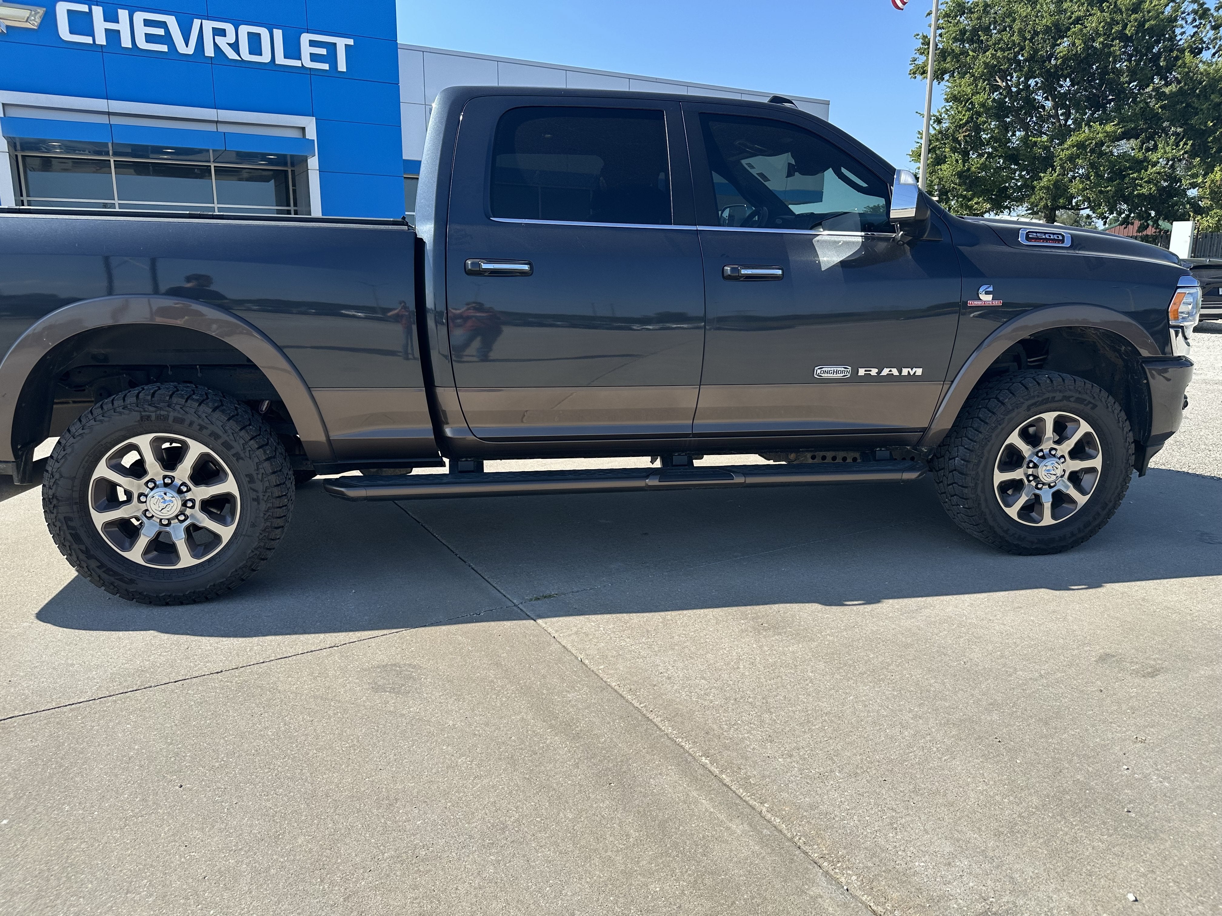 2020 RAM 2500 Laramie Longhorn Crew Cab 4x4 6'4" Box