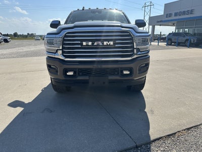 2020 RAM 2500 Laramie Longhorn Crew Cab 4x4 6'4" Box