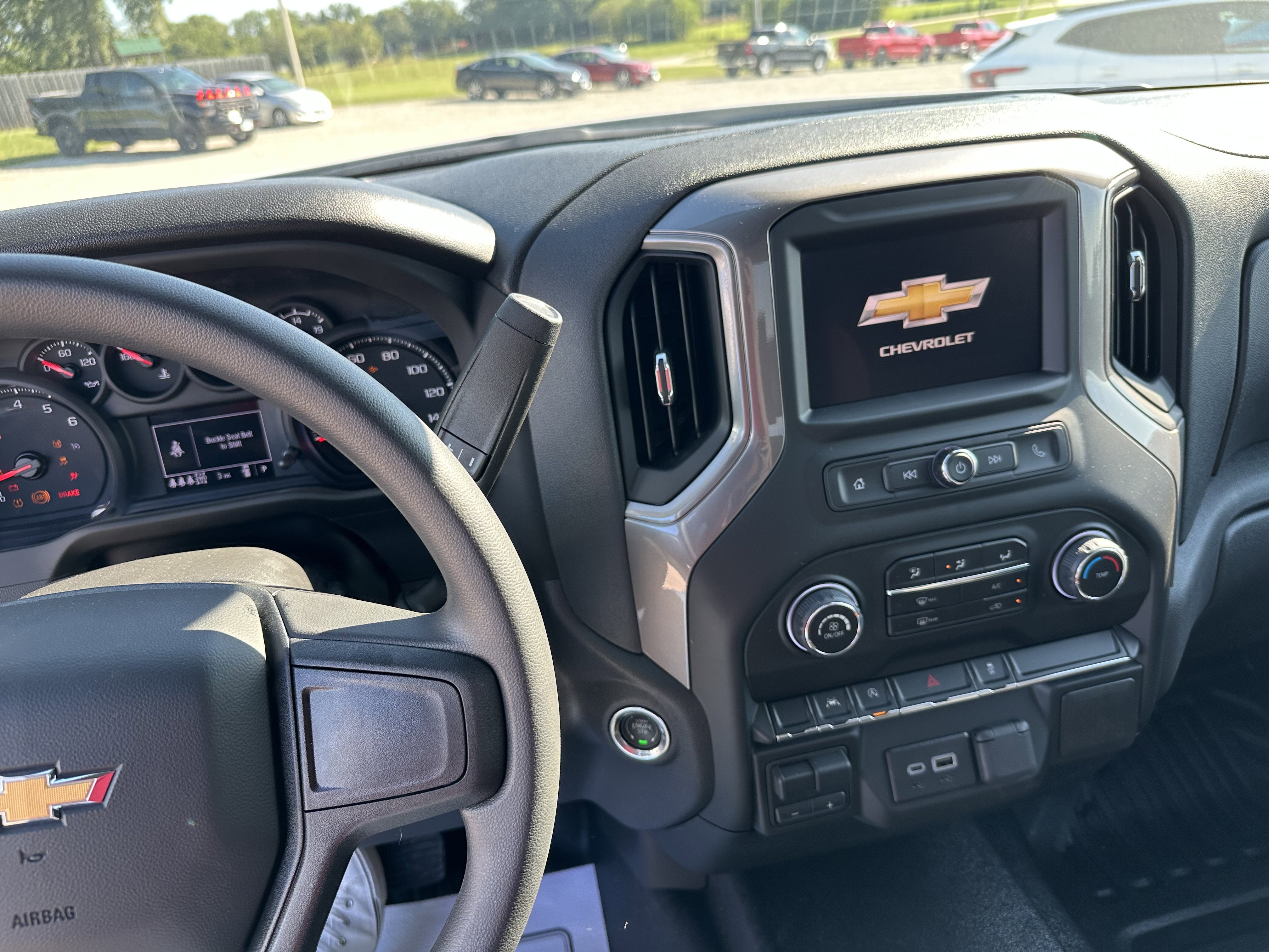 2025 Chevrolet Silverado 1500 WT
