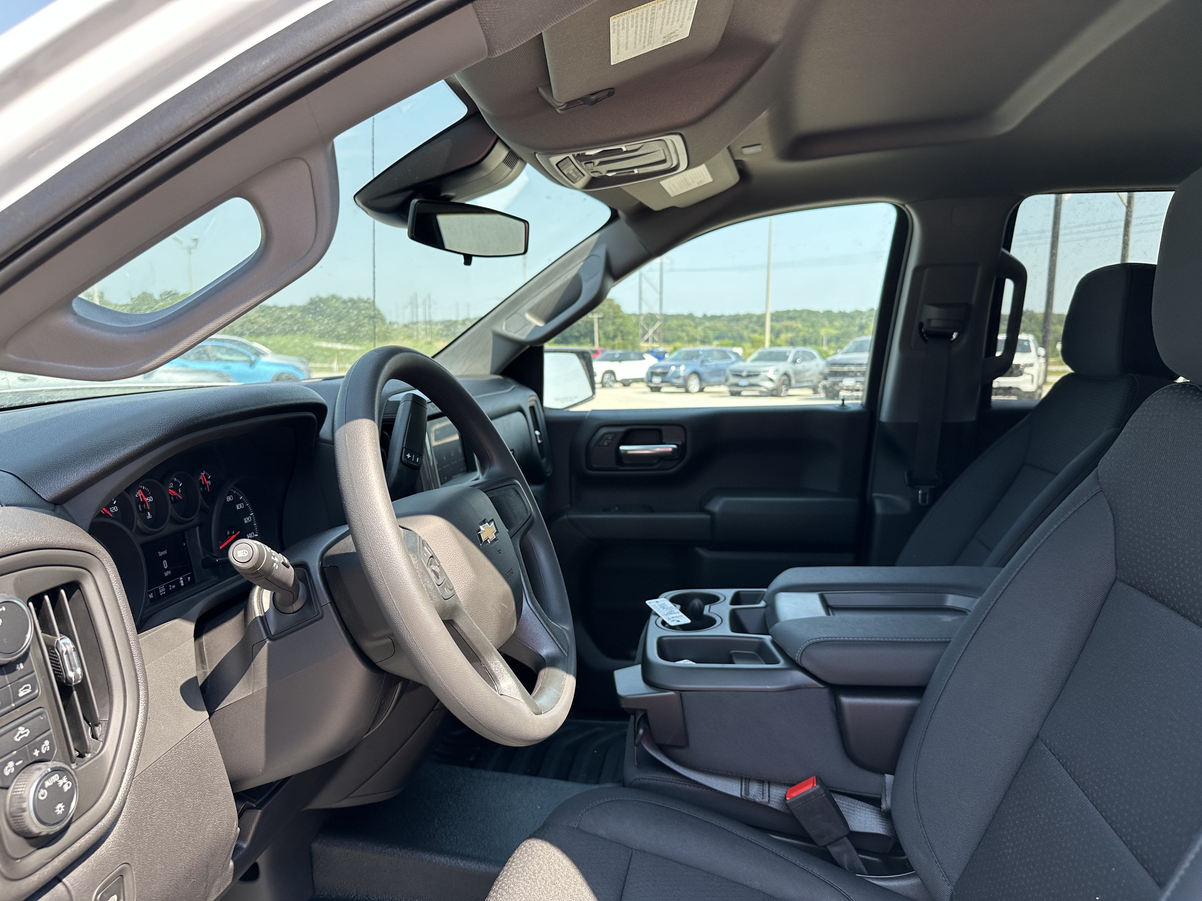 2025 Chevrolet Silverado 1500 WT