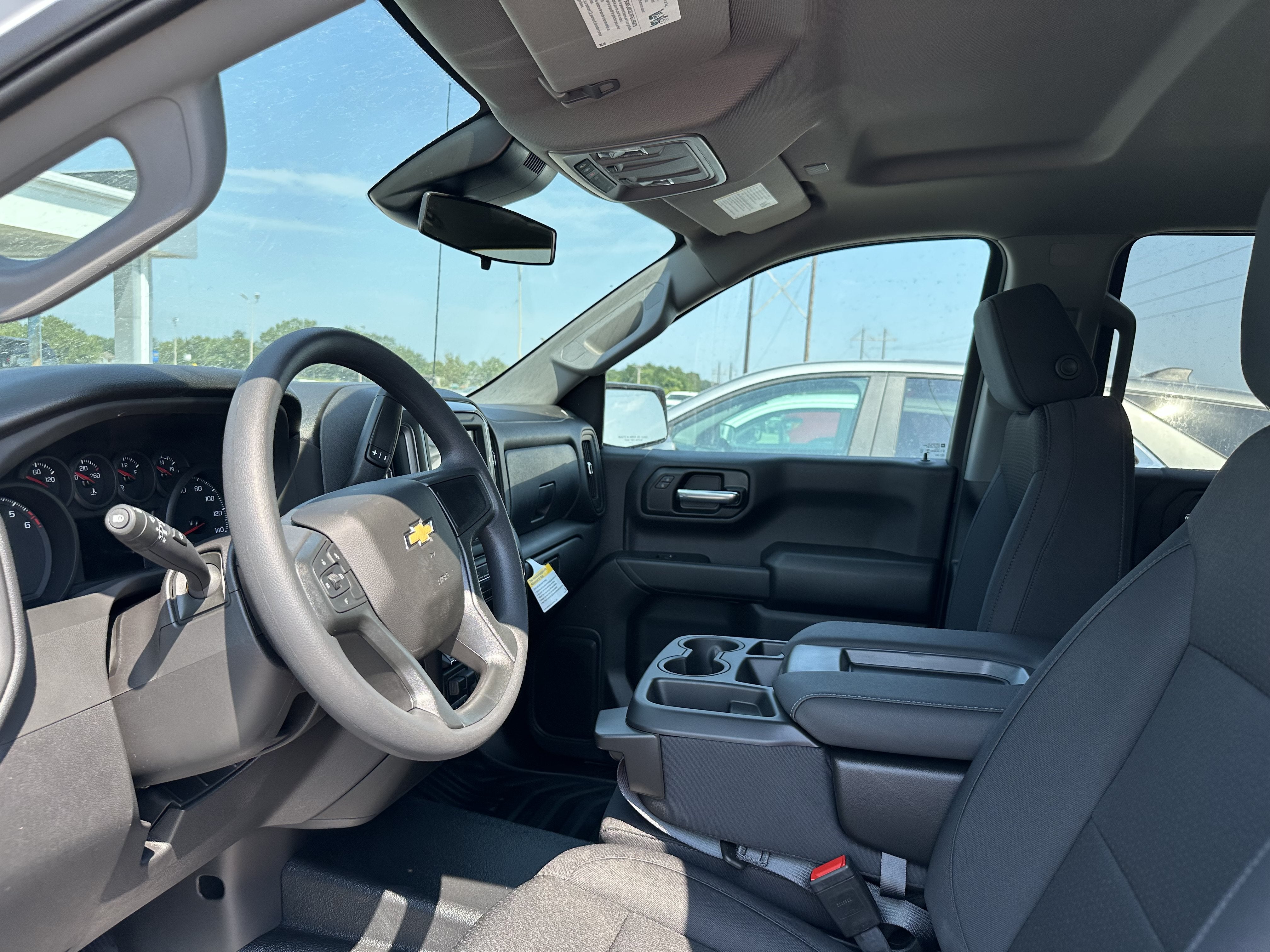 2025 Chevrolet Silverado 1500 WT