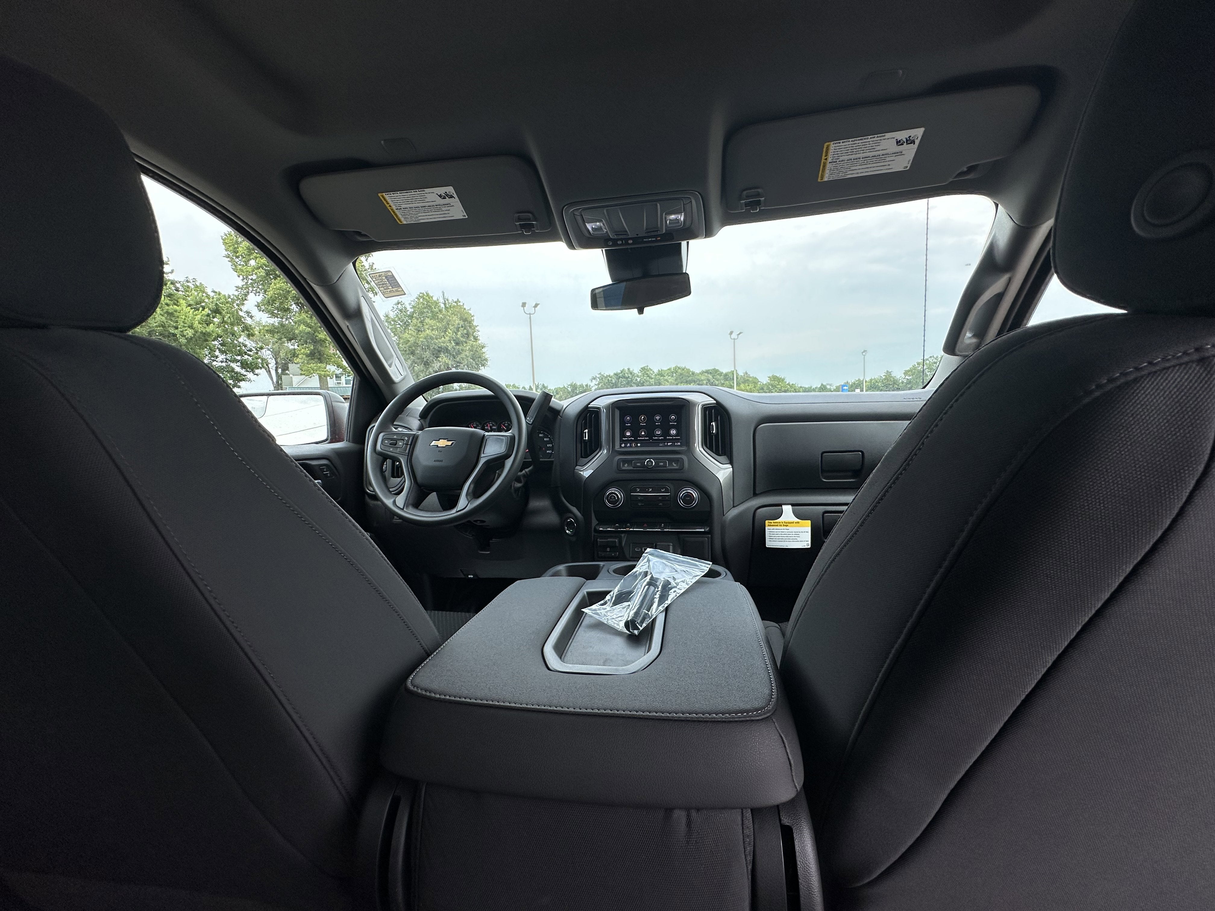 2025 Chevrolet Silverado 1500 WT