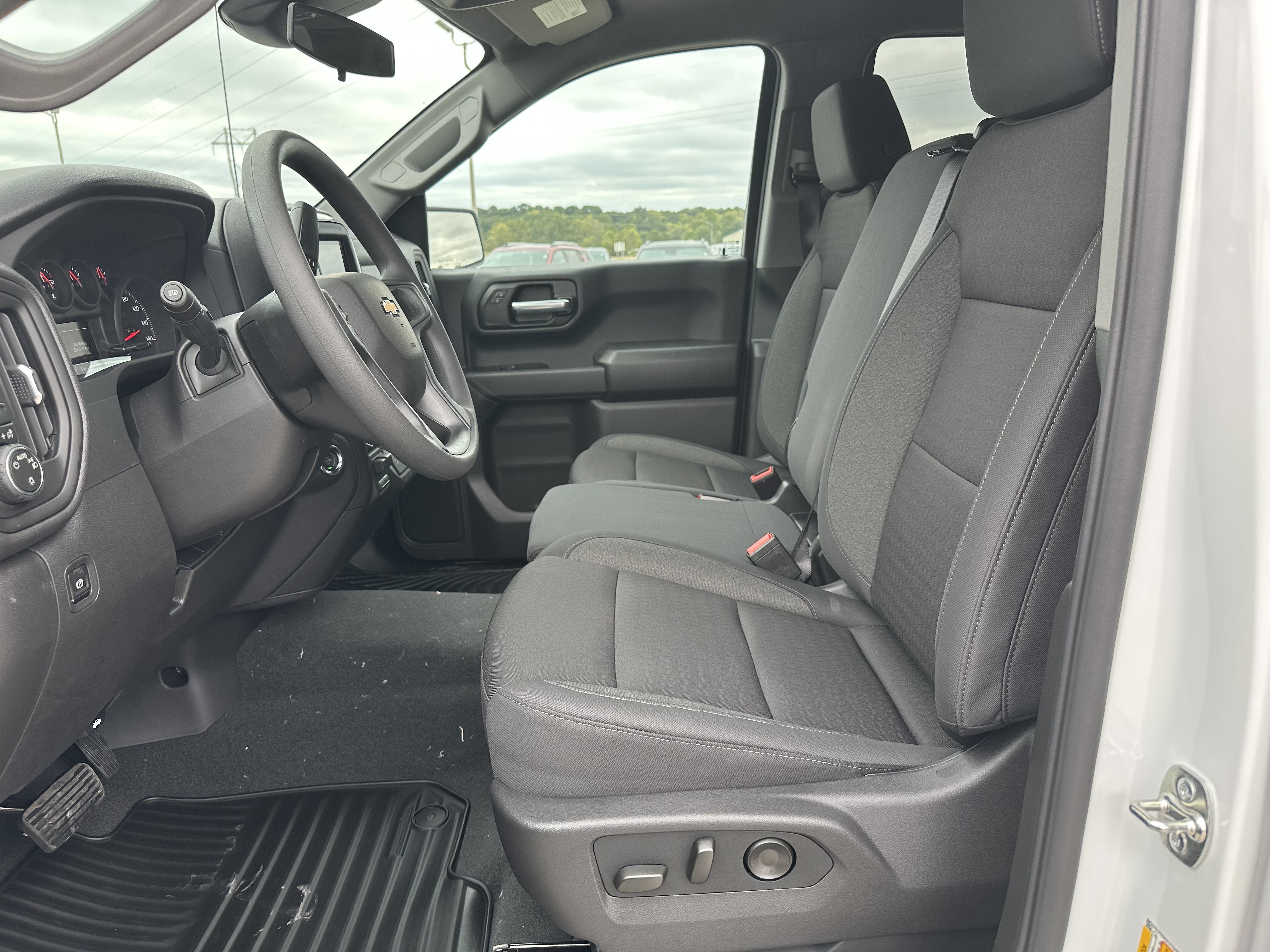 2026 Chevrolet Silverado 1500 Custom - Photo 11