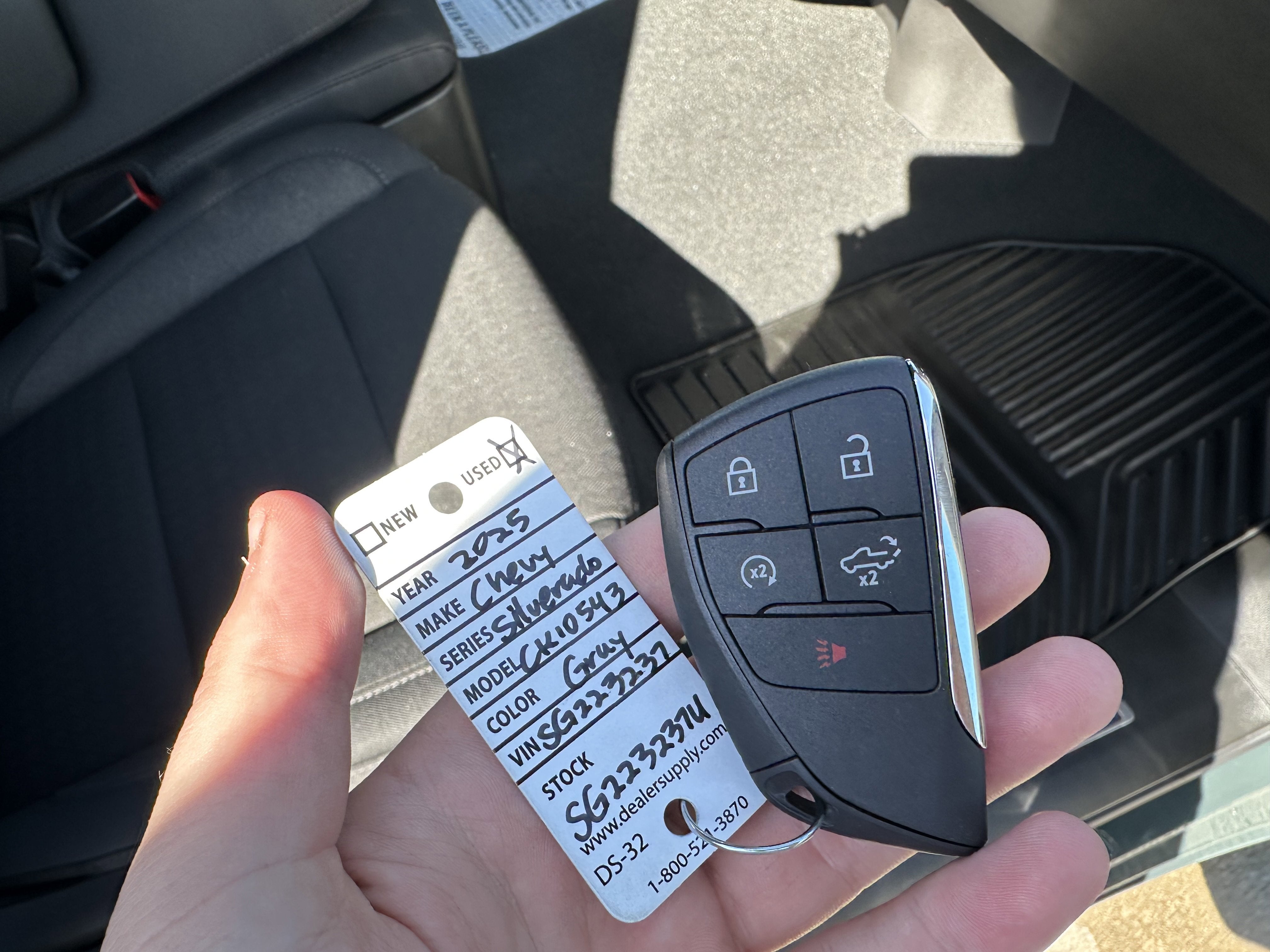 2025 Chevrolet Silverado 1500 LT