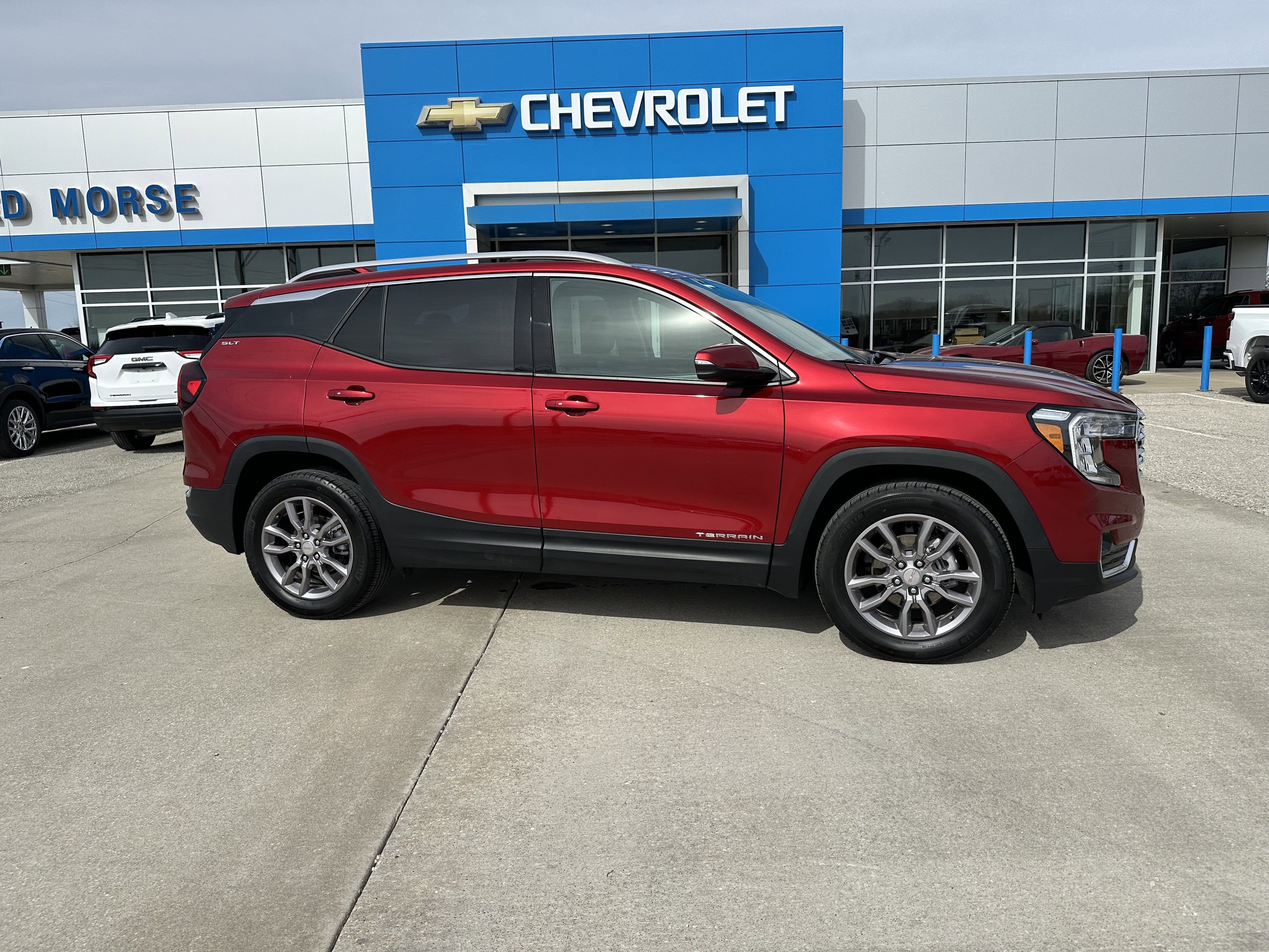 2024 GMC Terrain SLT