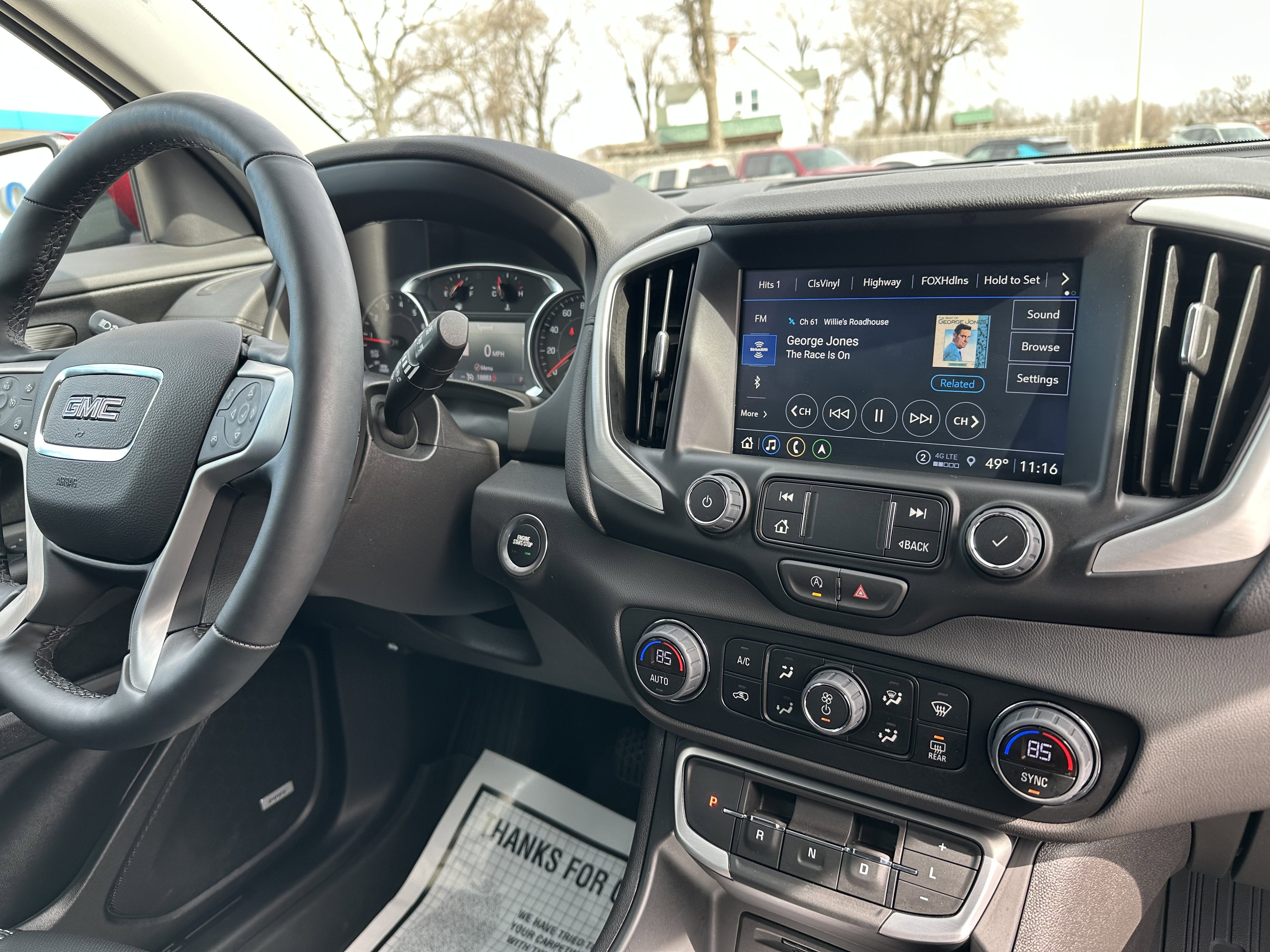 2024 GMC Terrain SLT