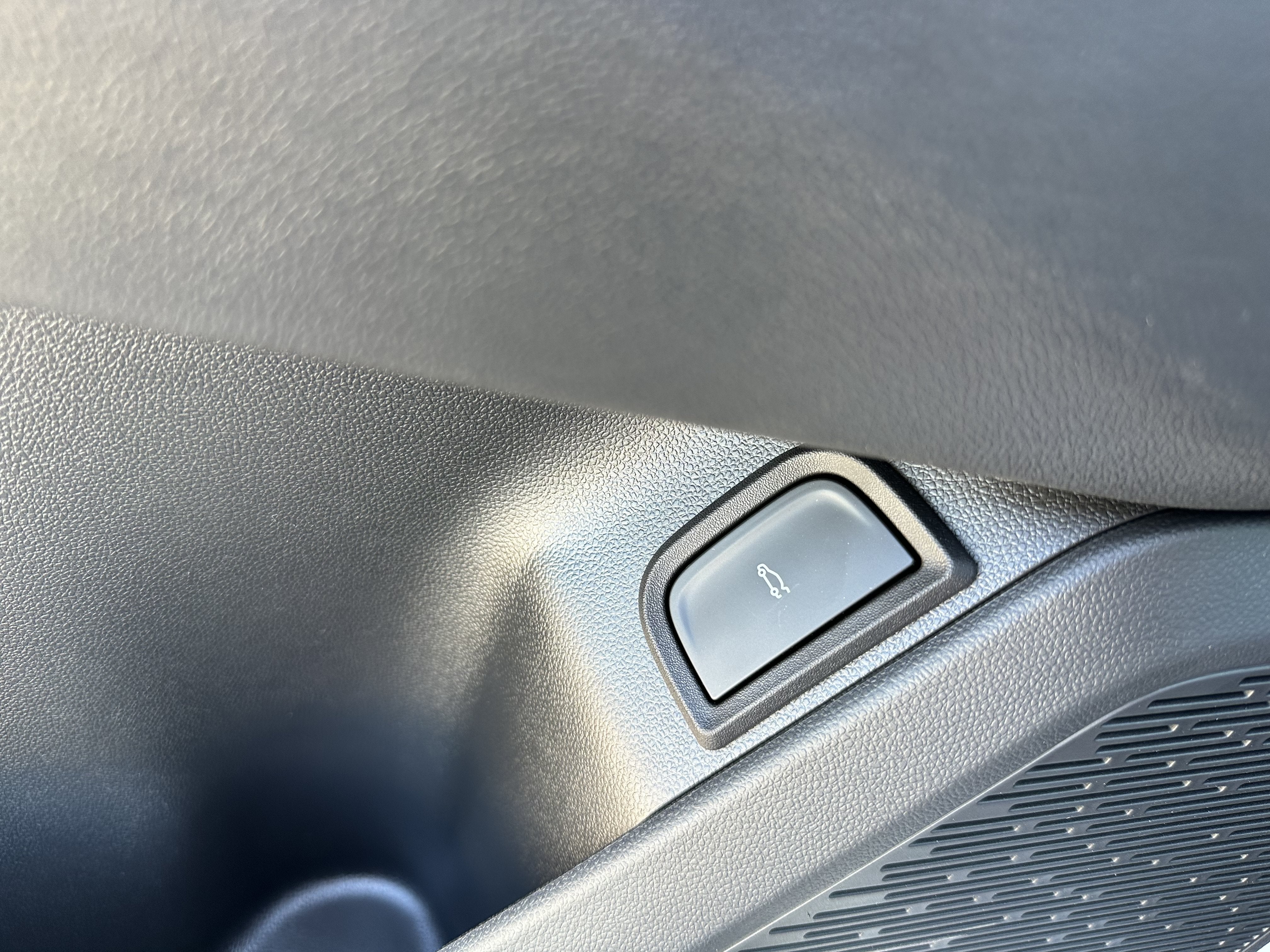 2027 Chevrolet Equinox ACTIV - Photo 17
