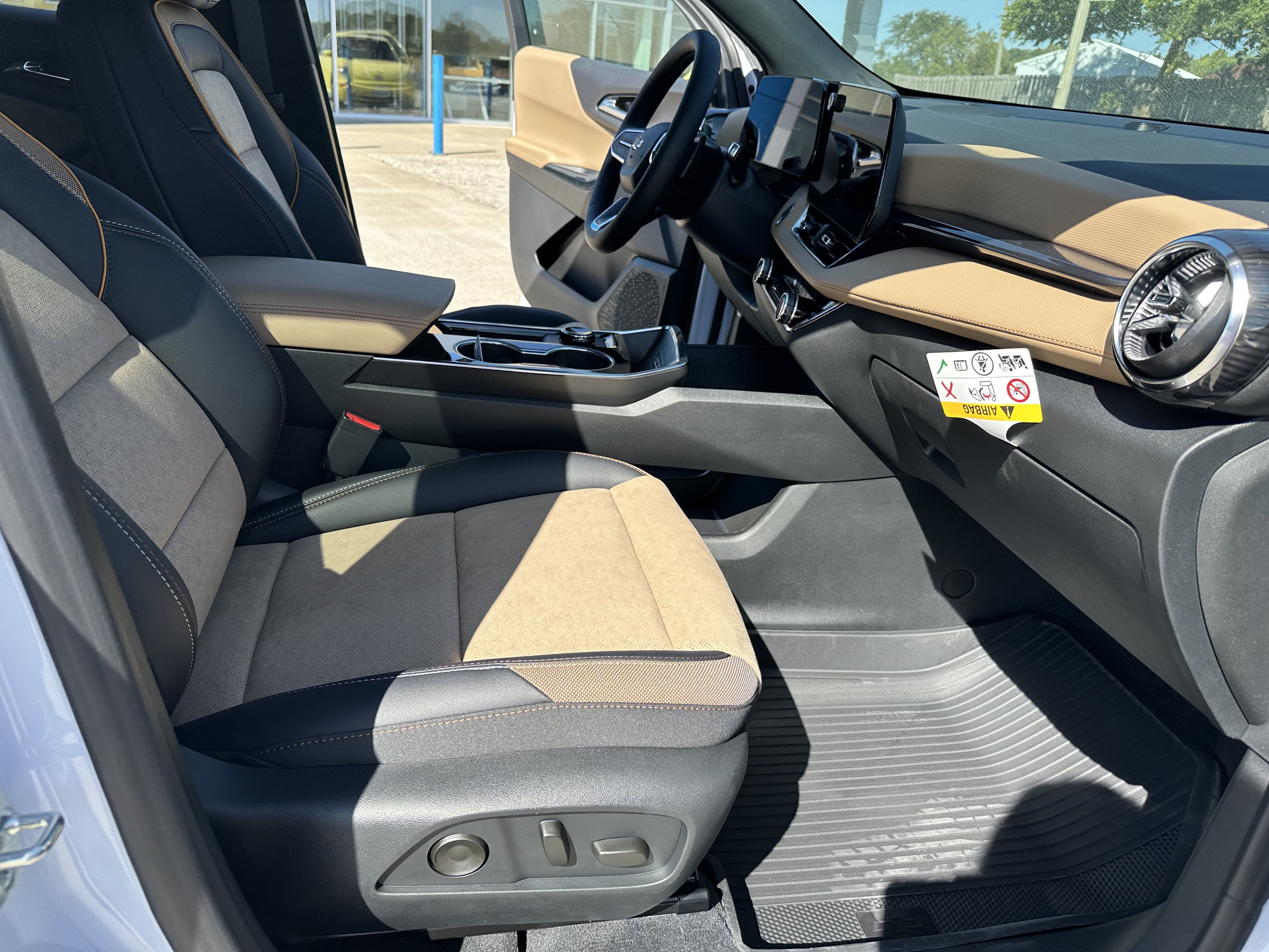 2027 Chevrolet Equinox ACTIV - Photo 36