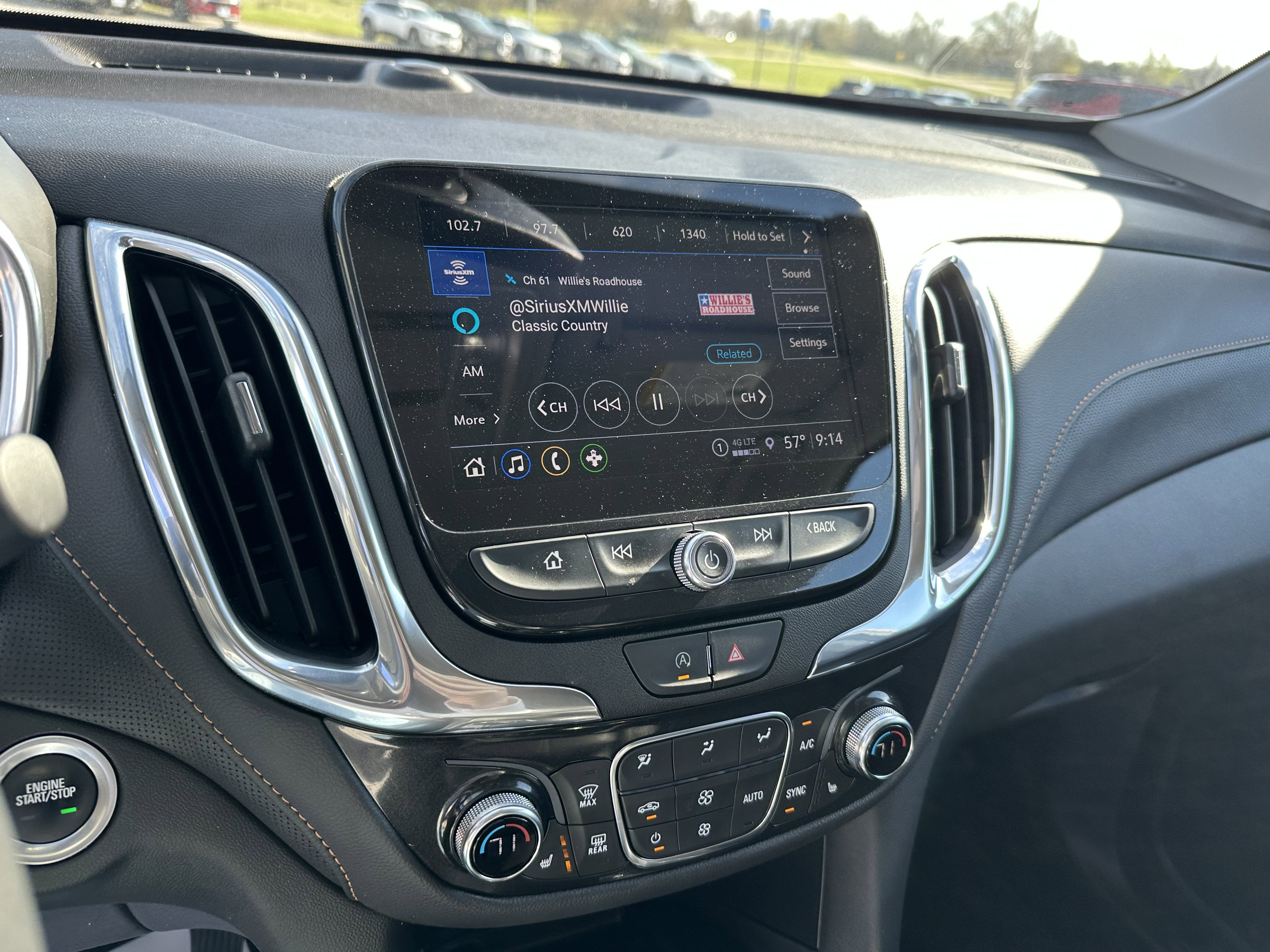 2024 Chevrolet Equinox Premier