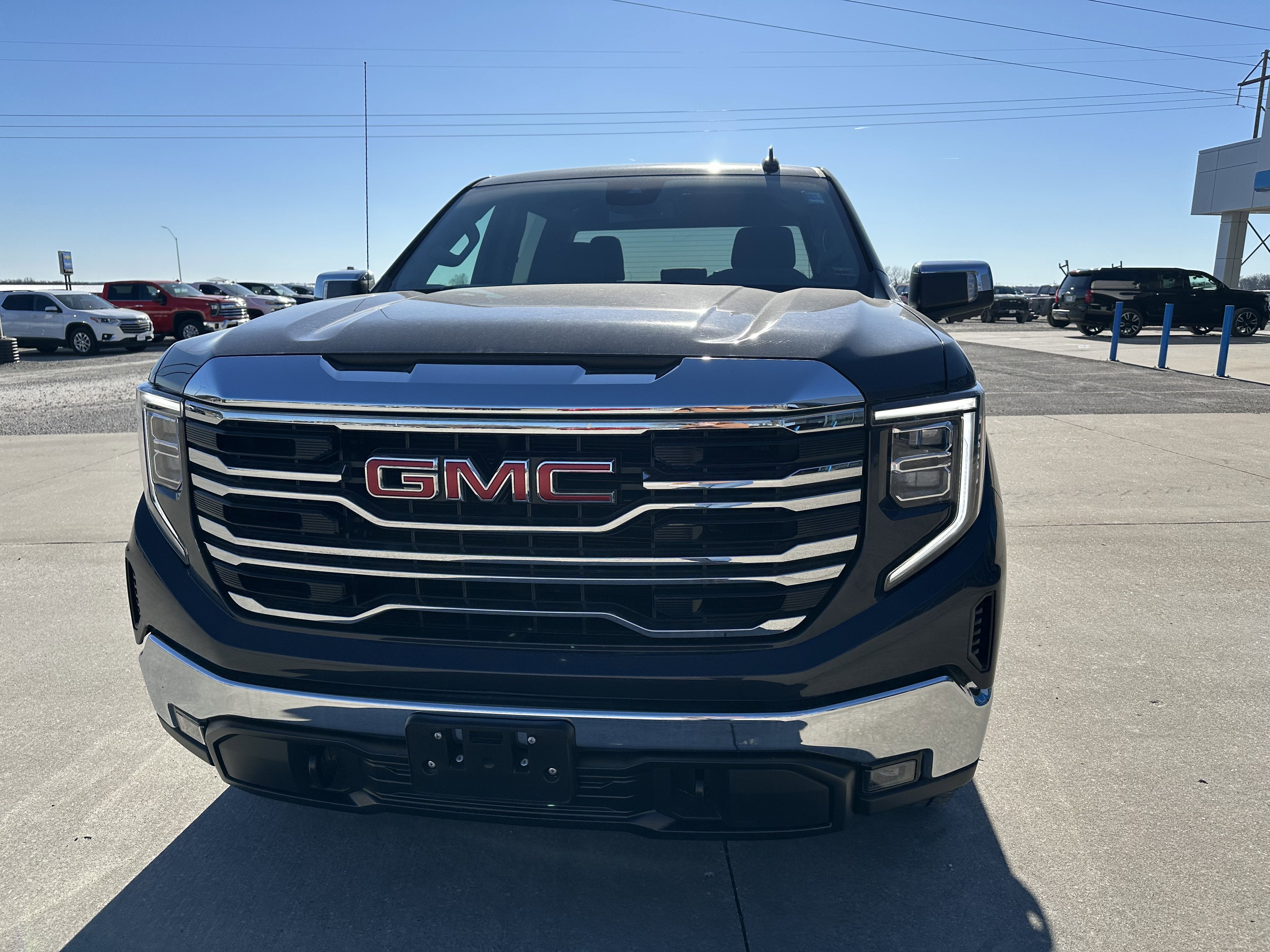 2024 GMC Sierra 1500 SLT