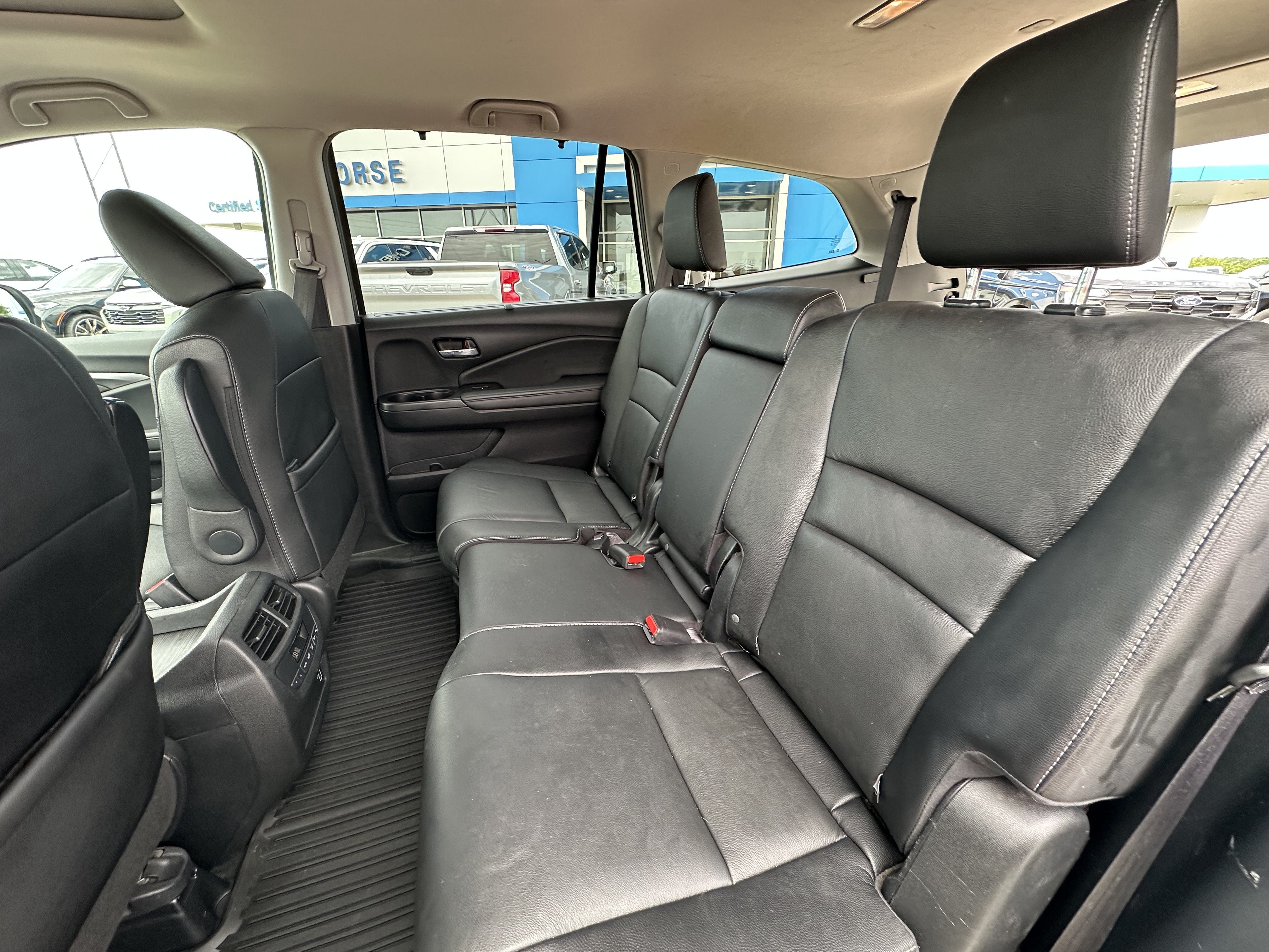 2022 Honda Pilot AWD Special Edition