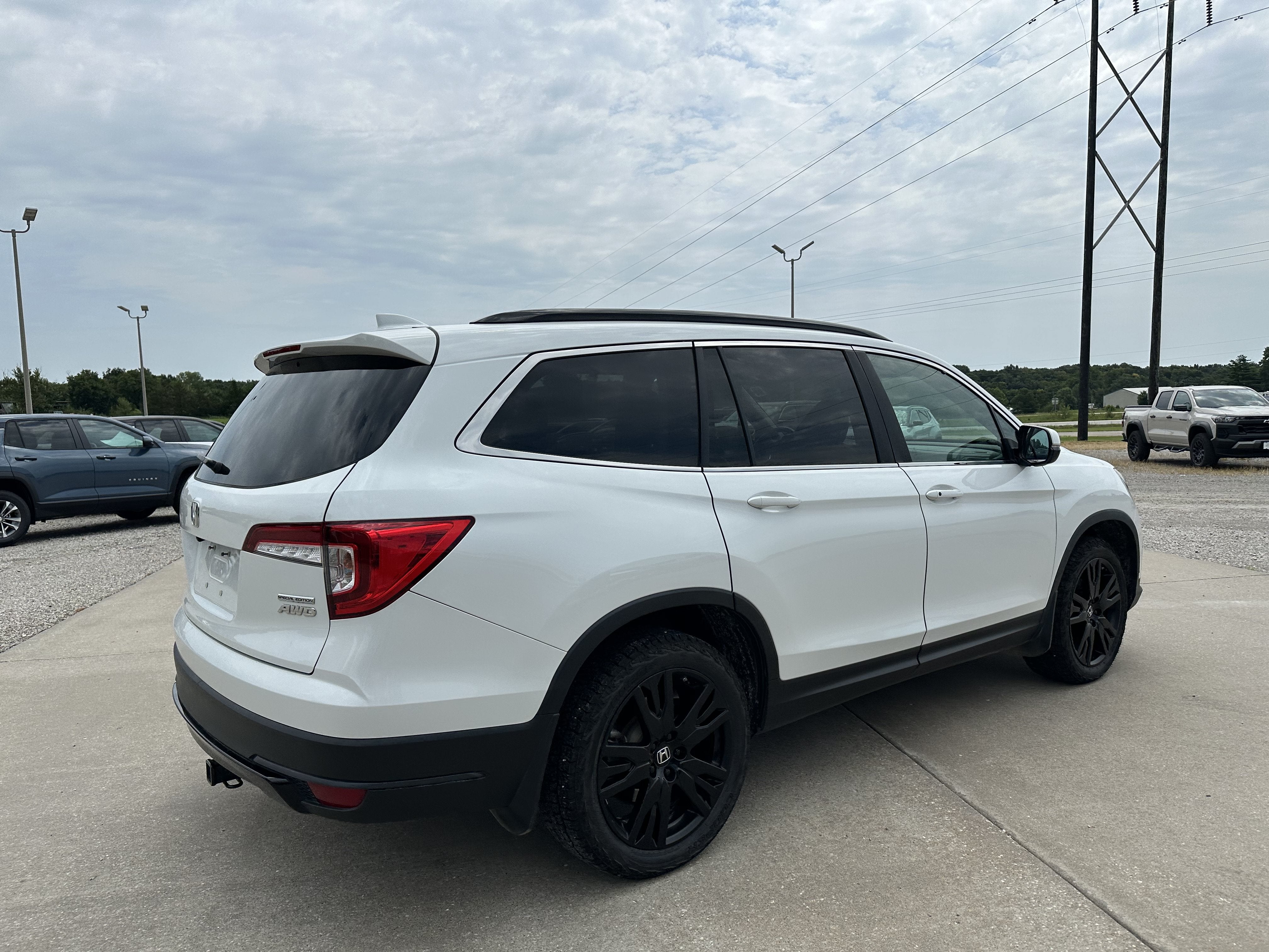 2022 Honda Pilot AWD Special Edition