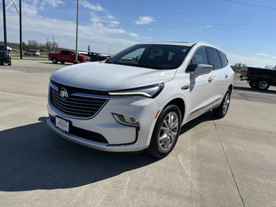 2023 Buick Enclave Essence