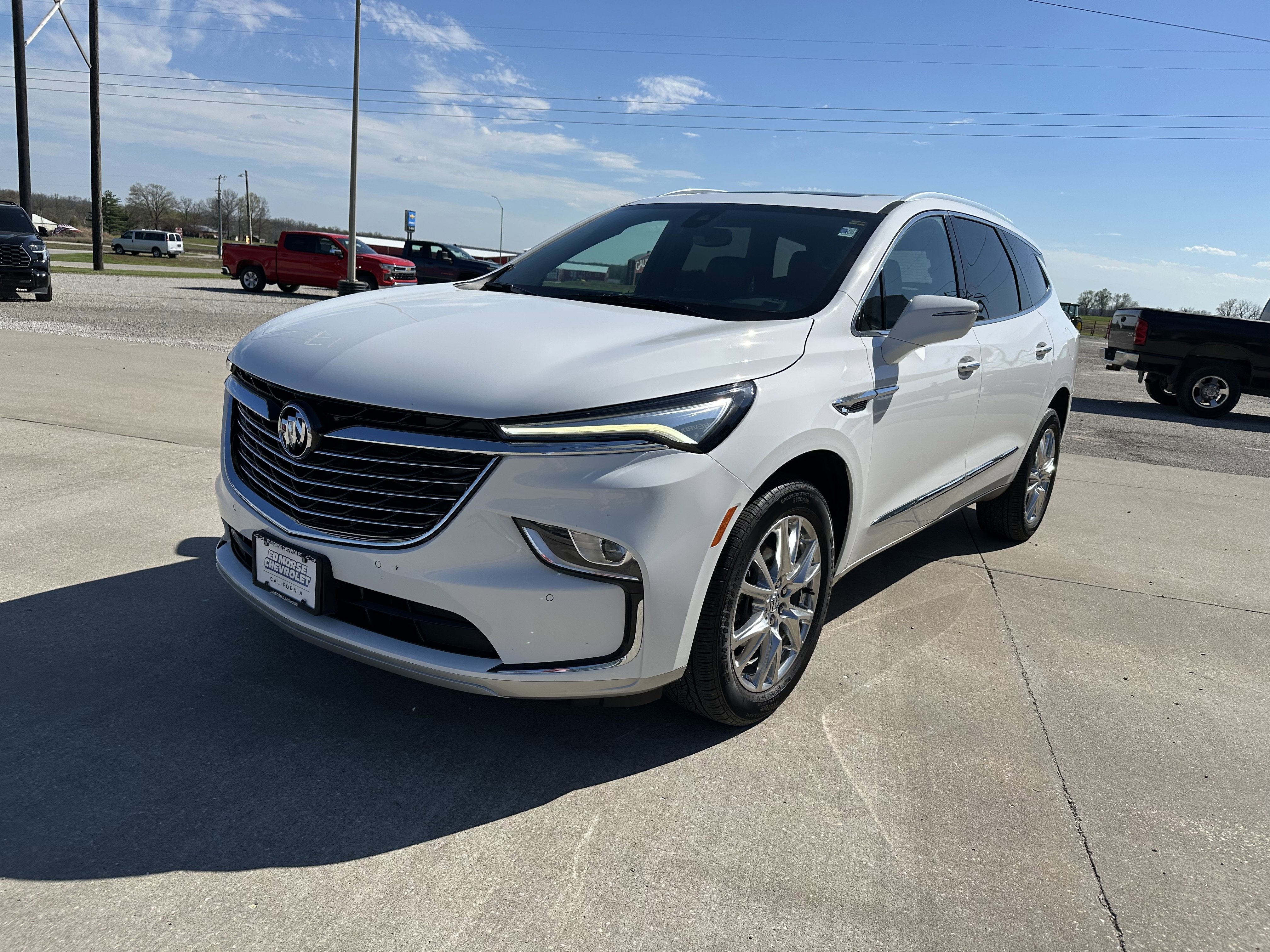 2023 Buick Enclave Essence