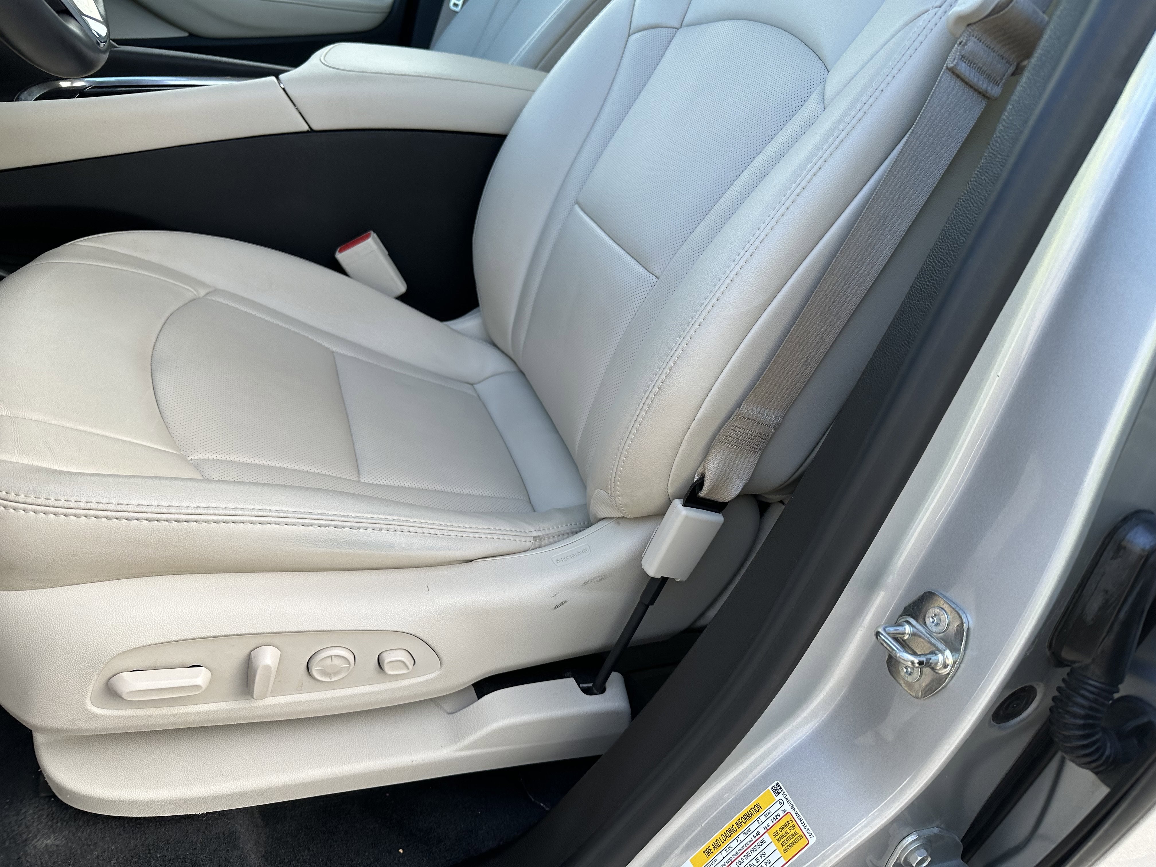 2022 Buick Enclave Premium